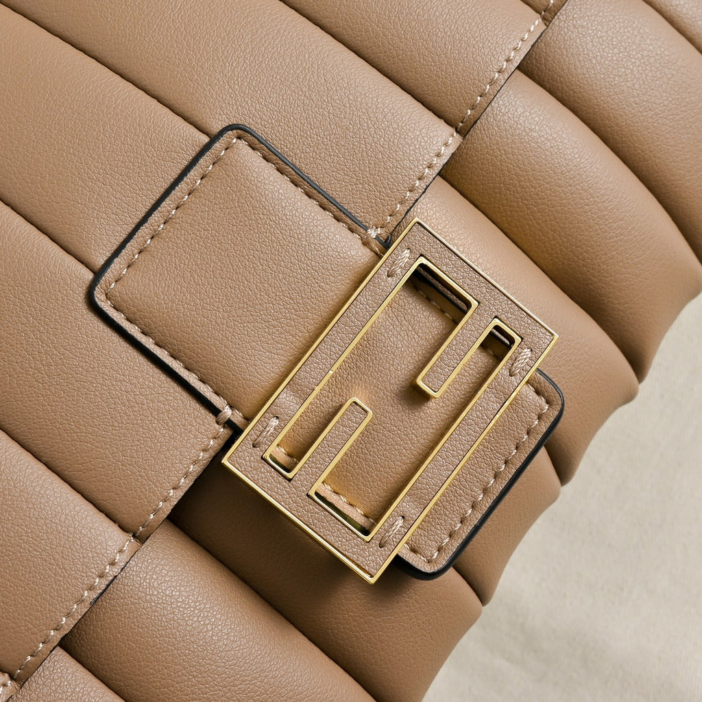 136PF106B Popular leather bag