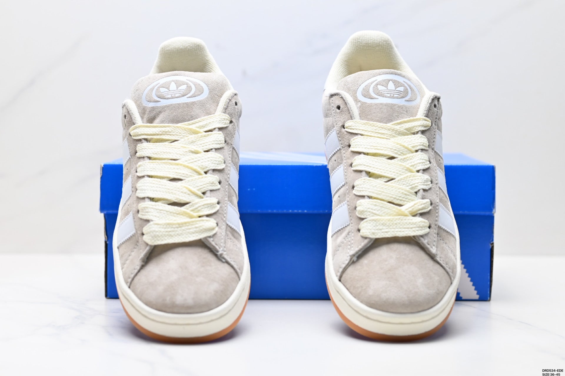 435ZA32Z Popular shoes (No box)