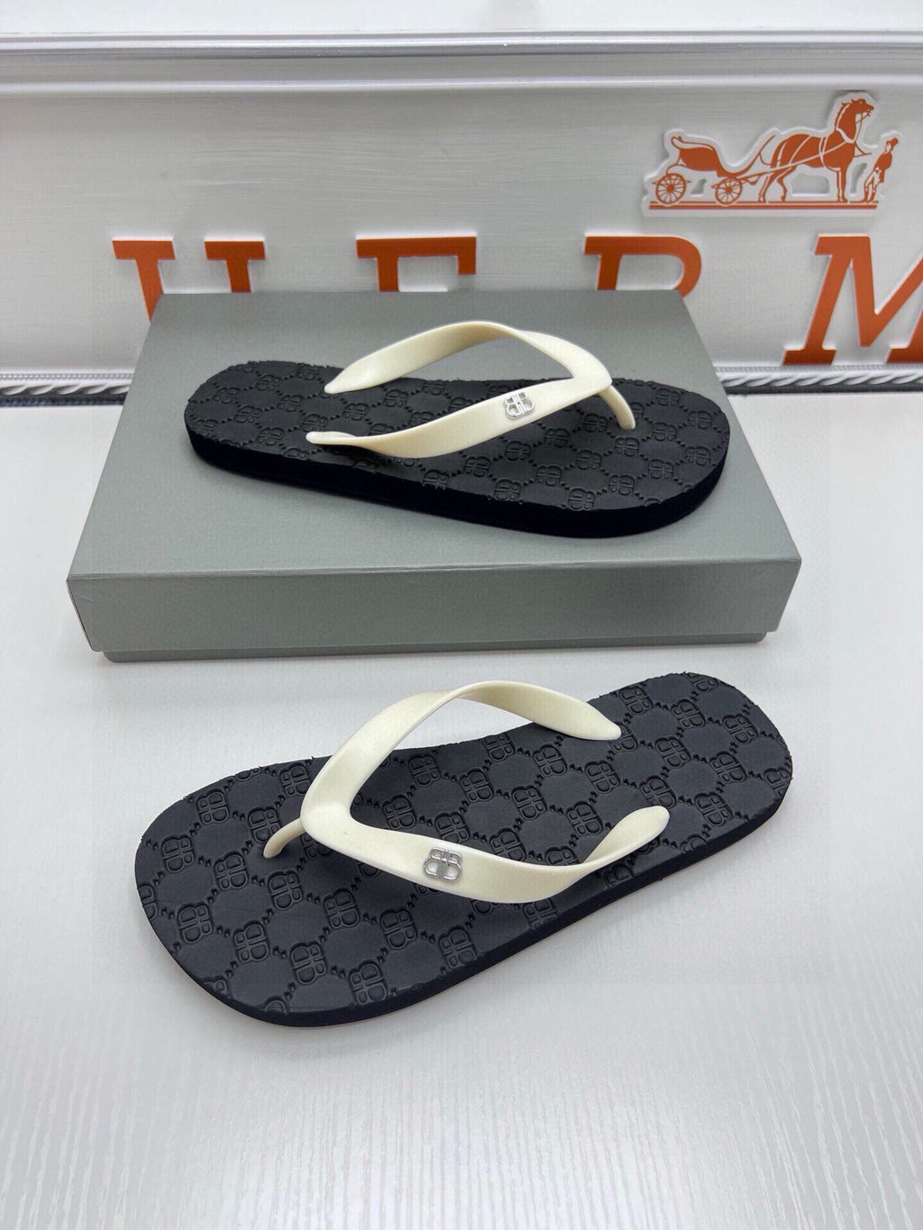 535ZJ297Z Popular Slippers