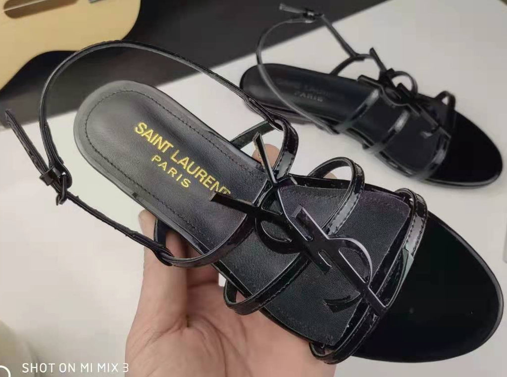 2XSL152Z Popular leather sandals