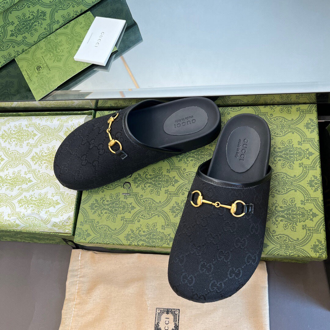 2YB26Z Popular Slippers
