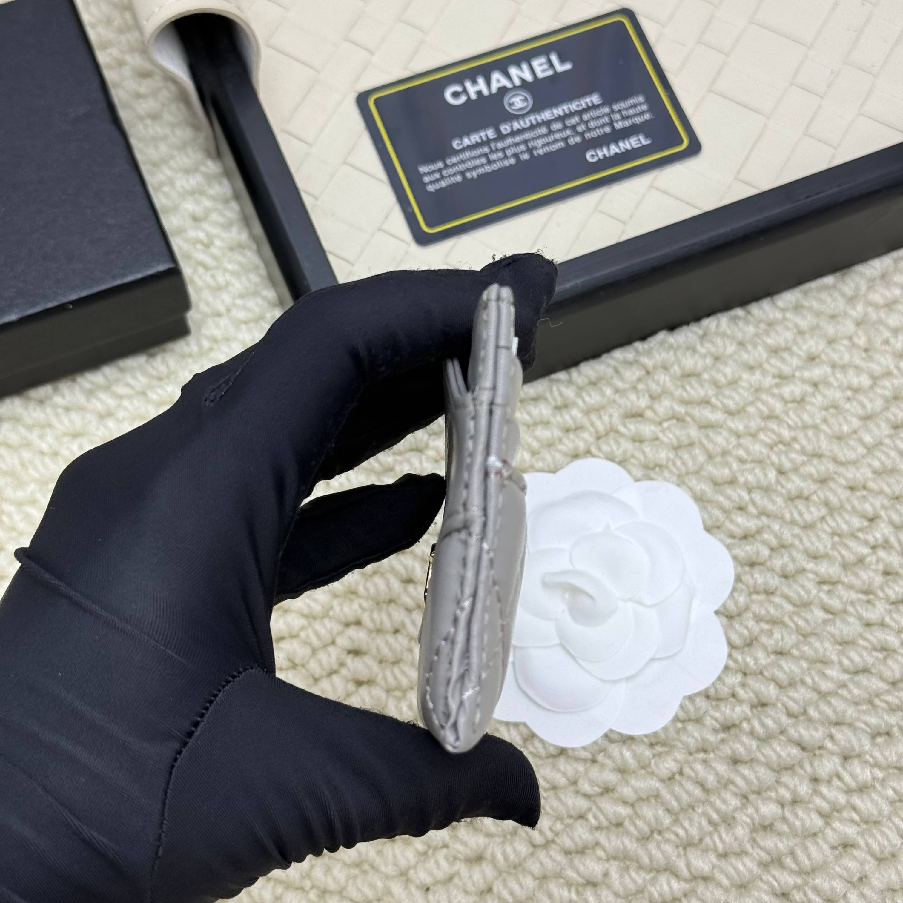 15RC153B Popular card holder