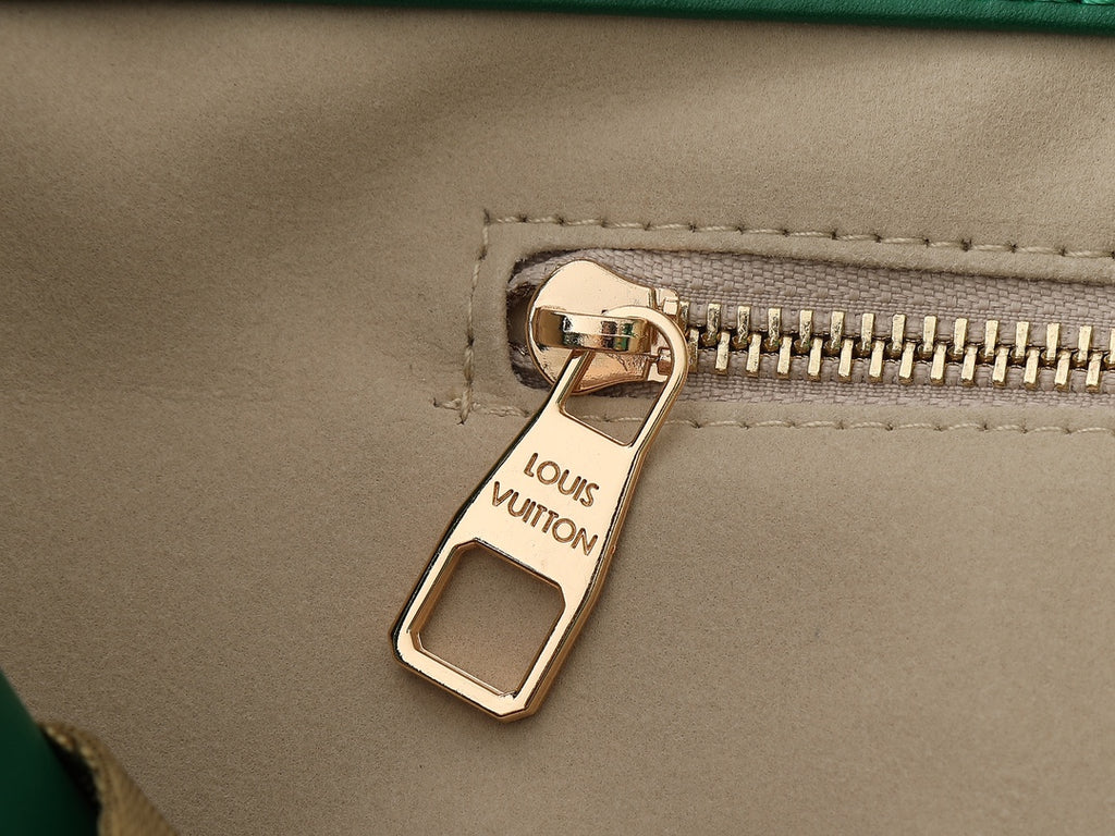 15XE9B Popular  leather bag