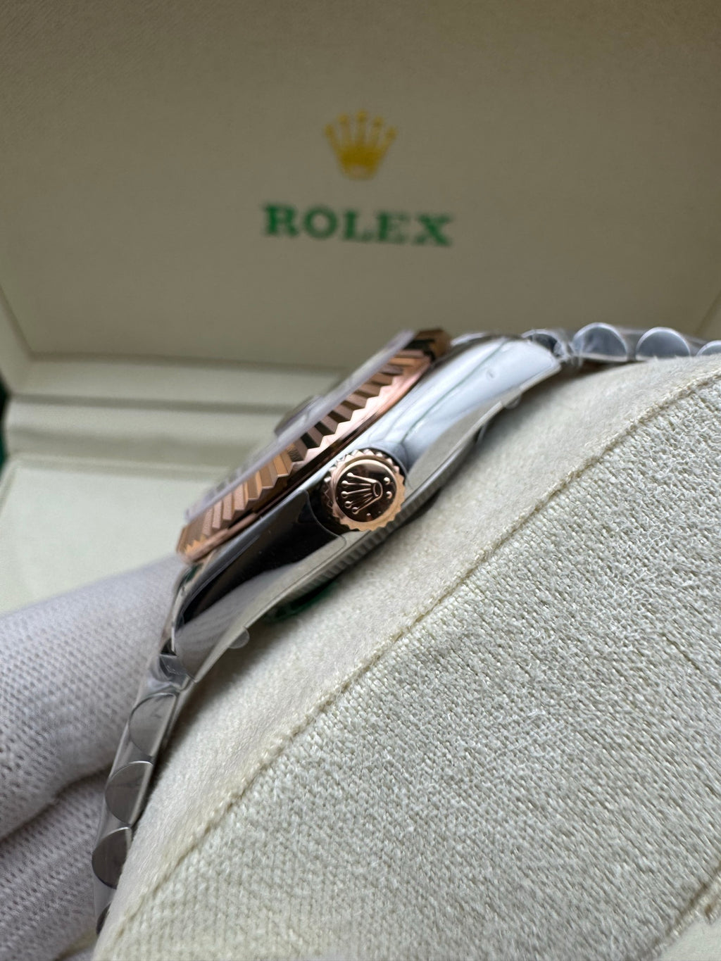 136RL11L Popular Watches