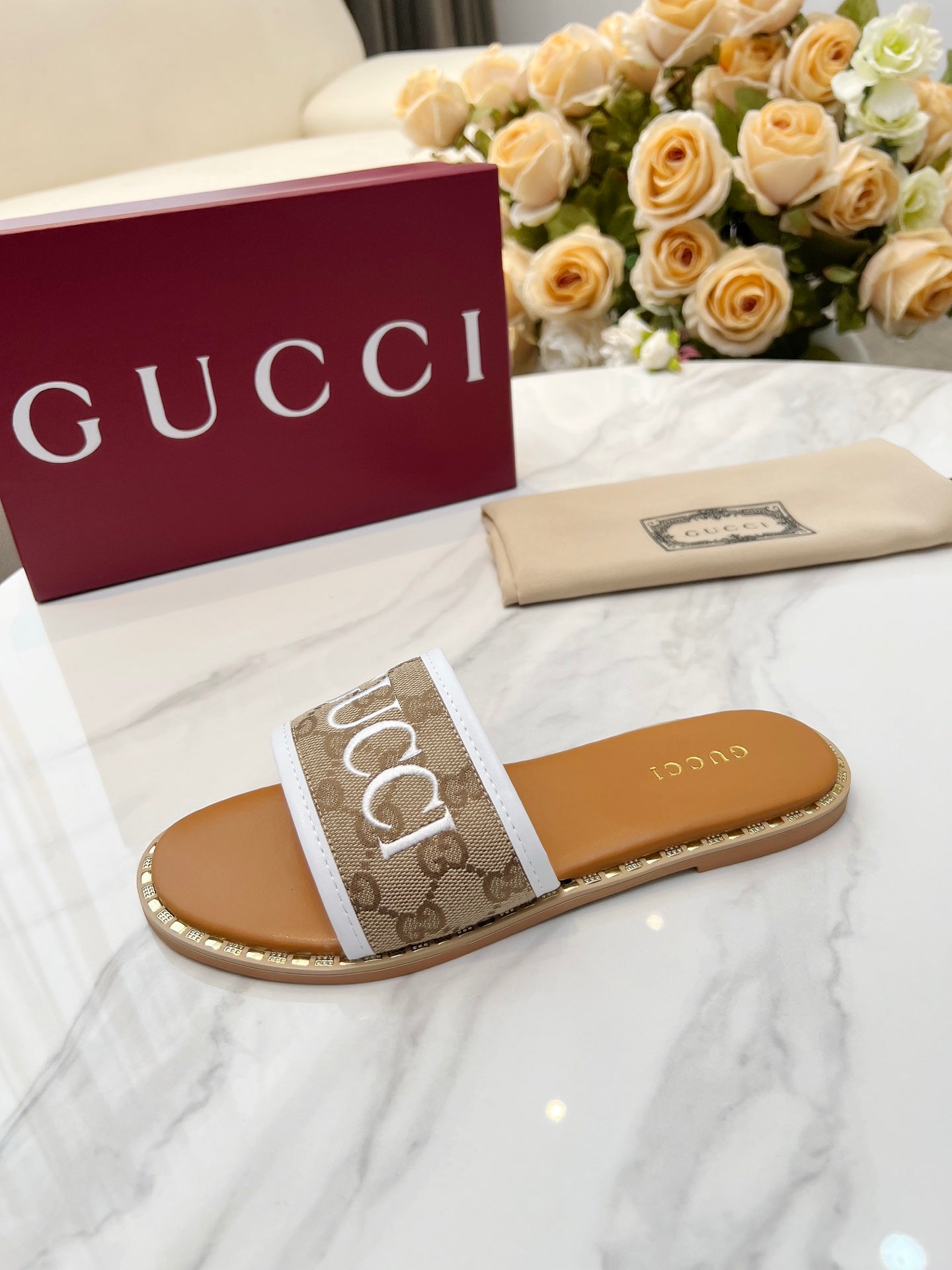 255QB29Z Popular Slippers