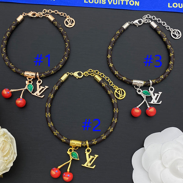 136NE82X Popular  Bracelets