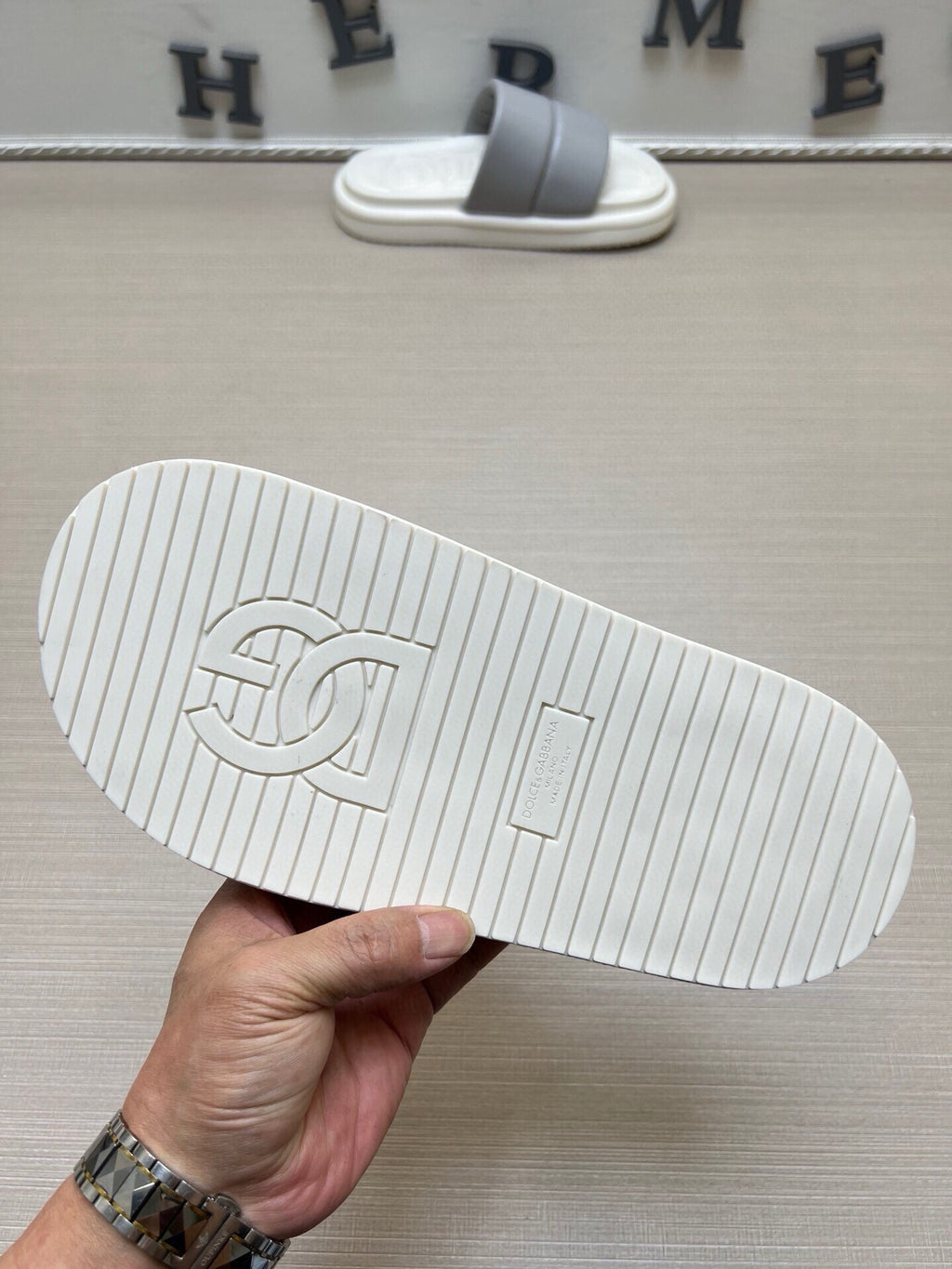 535ZA269Z Popular Slippers