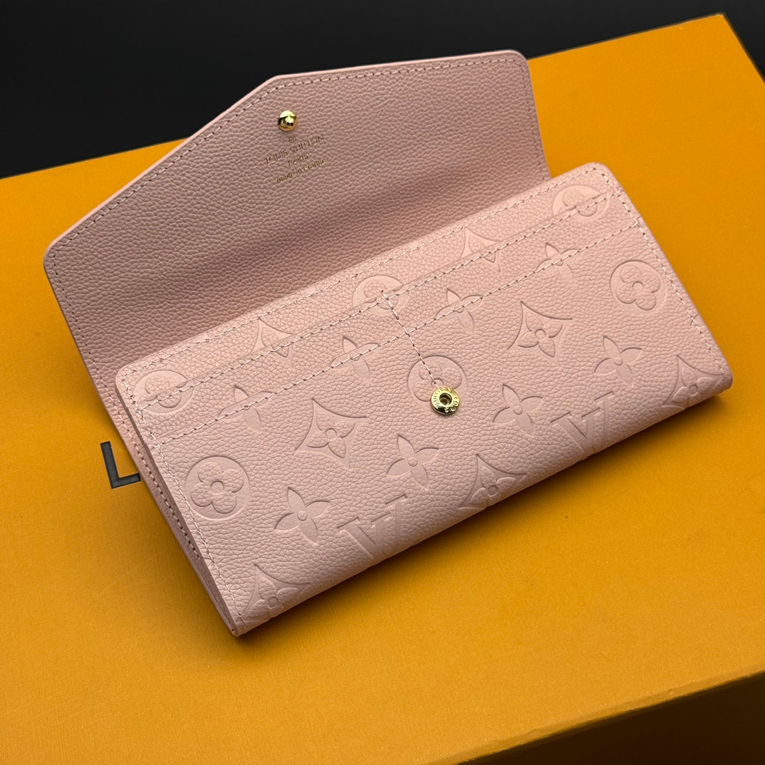 15RE68B  Popular  leather bag
