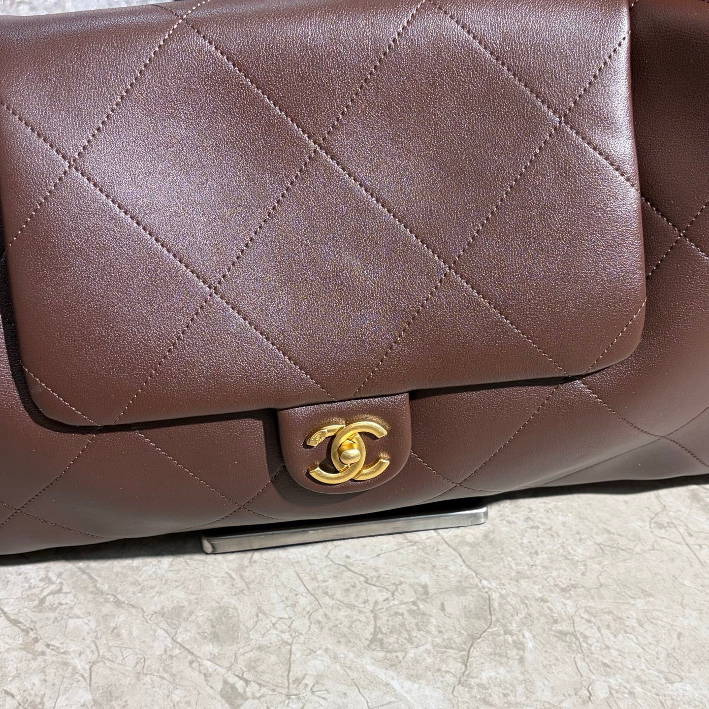 15RC146B Popular leather bag