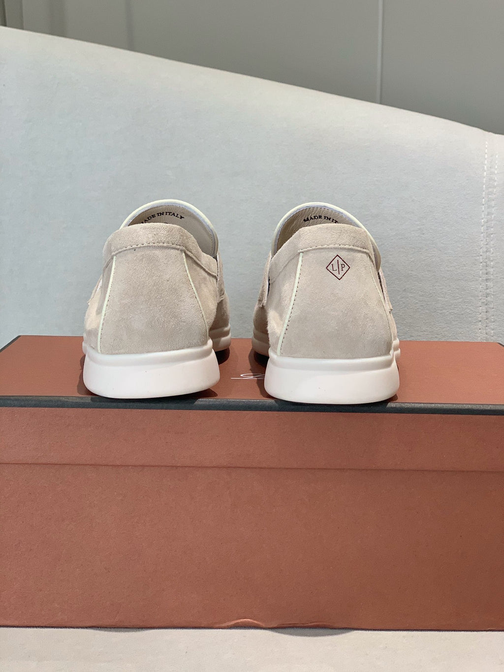 J55RA10Z Popular high-quality shoes