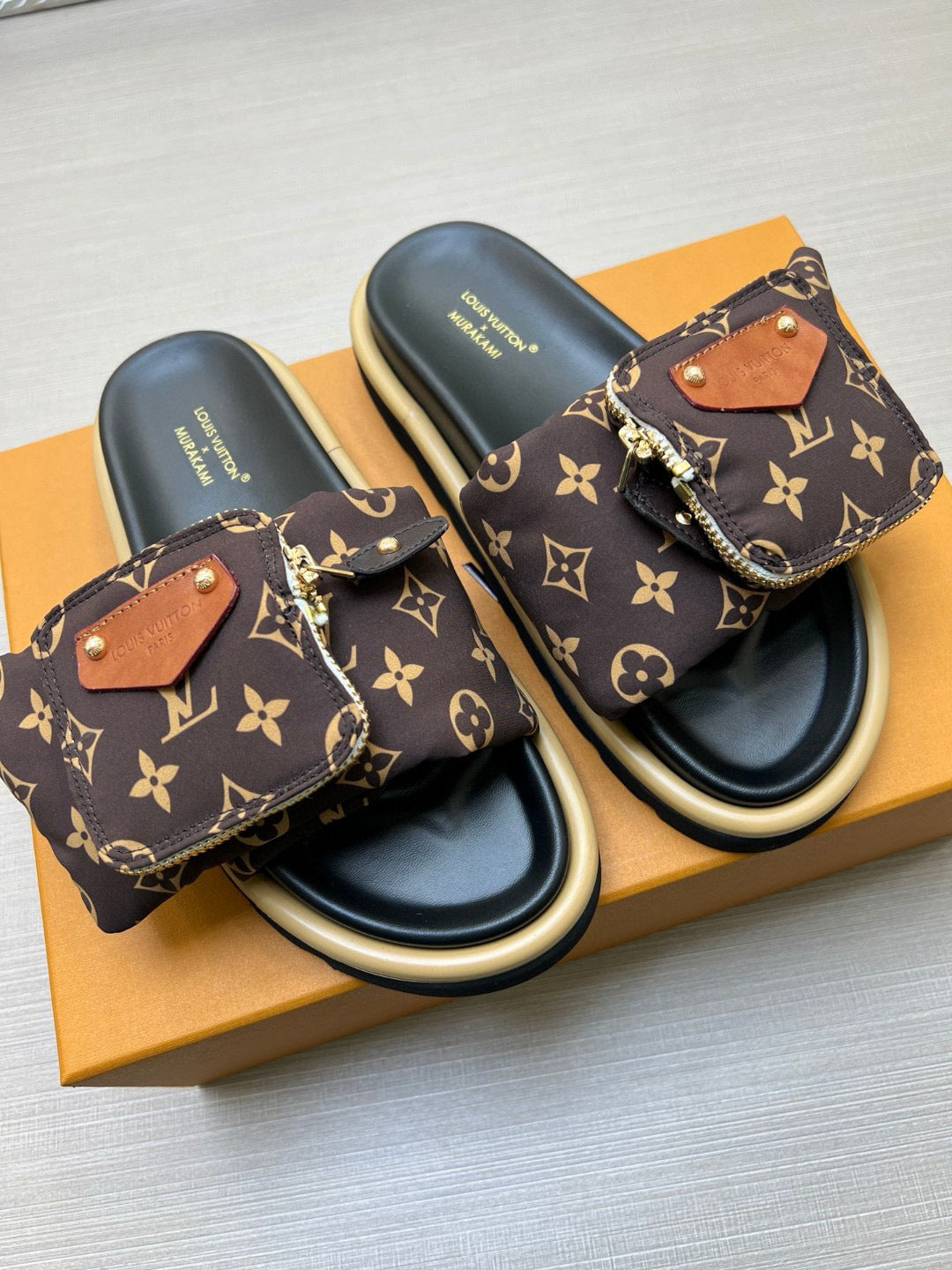5QE1Z Popular Slippers