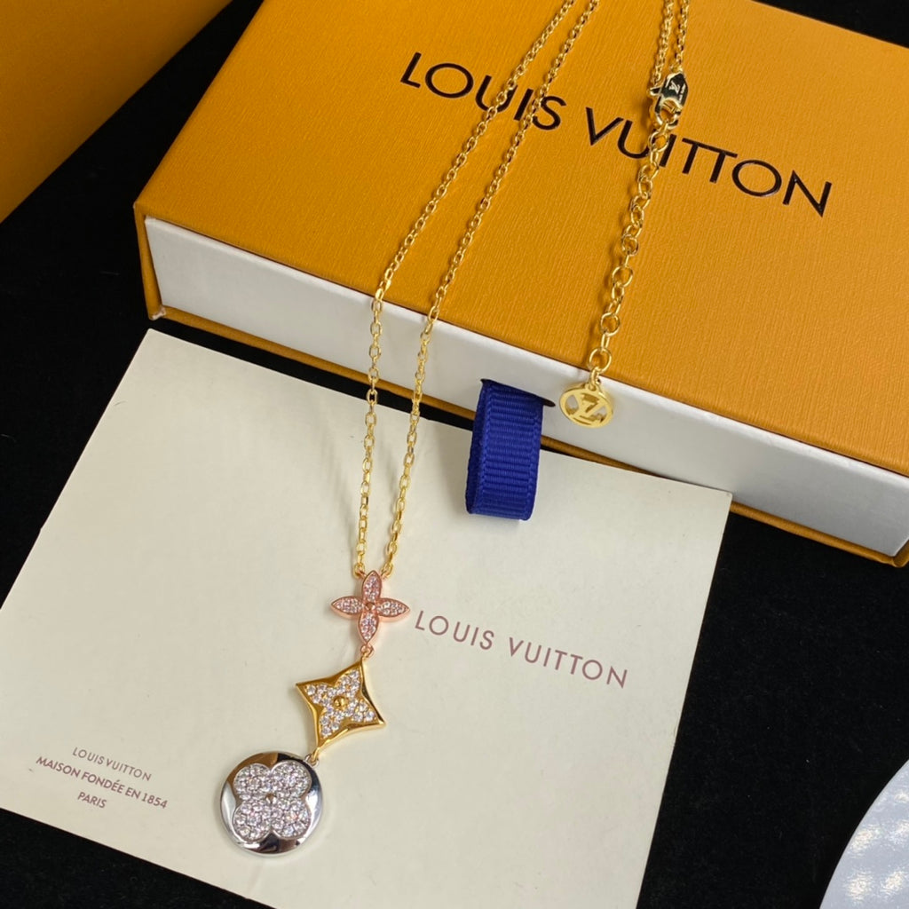 14E962X  Popular   Necklaces