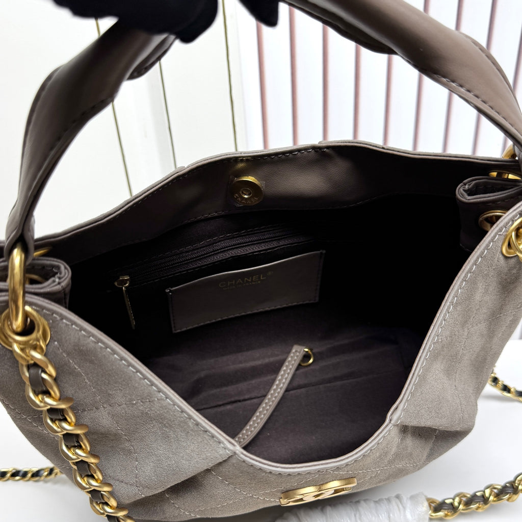146PC7B Popular leather bag