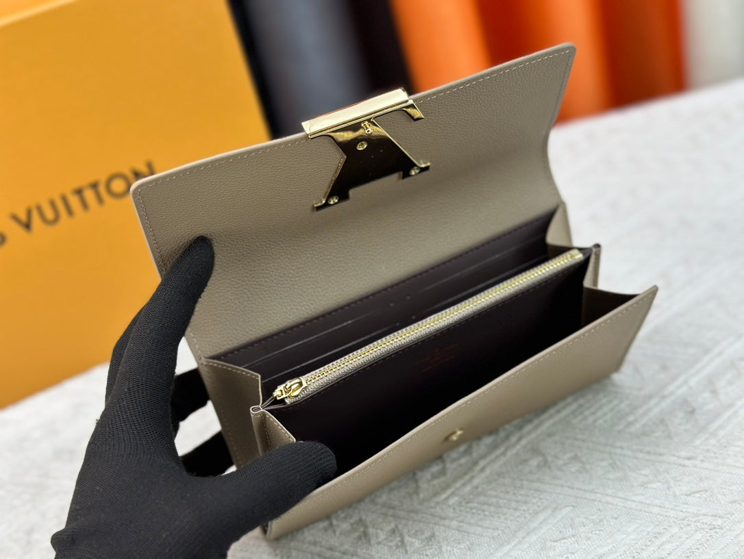 1XE74B Popular   leather wallets with package