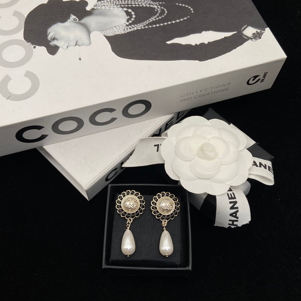 14C681E Popular Earrings