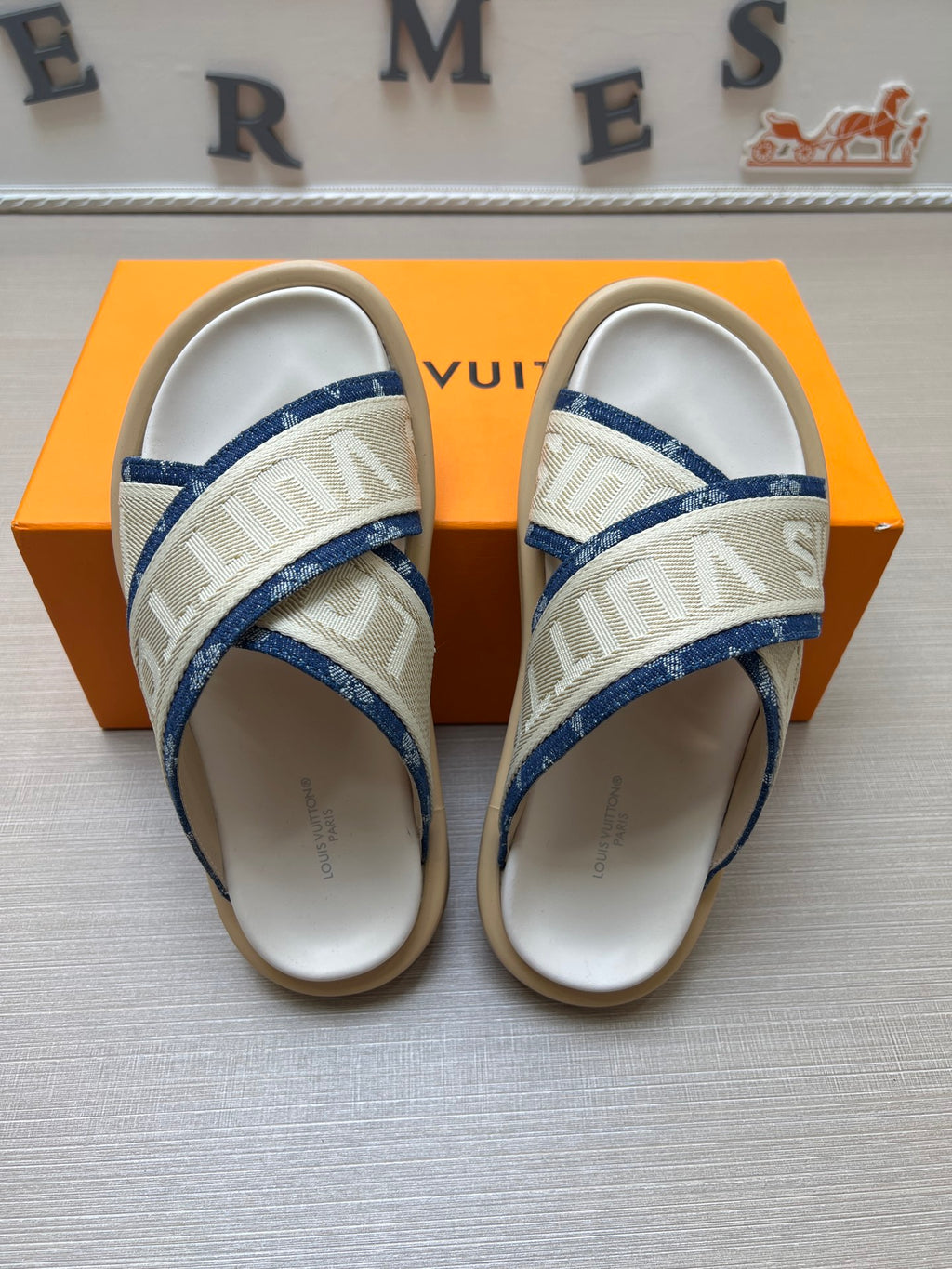 535ZE274Z Popular Slippers
