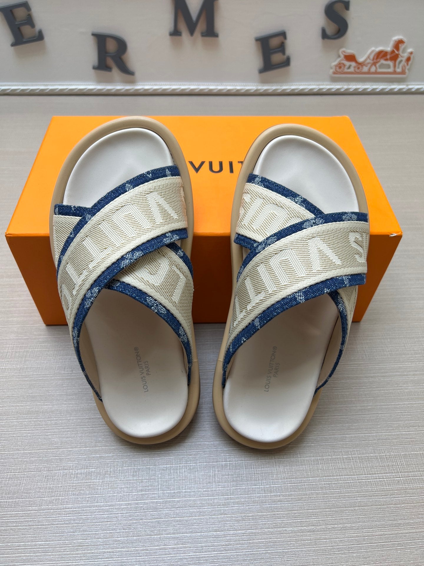 535ZE274Z Popular Slippers