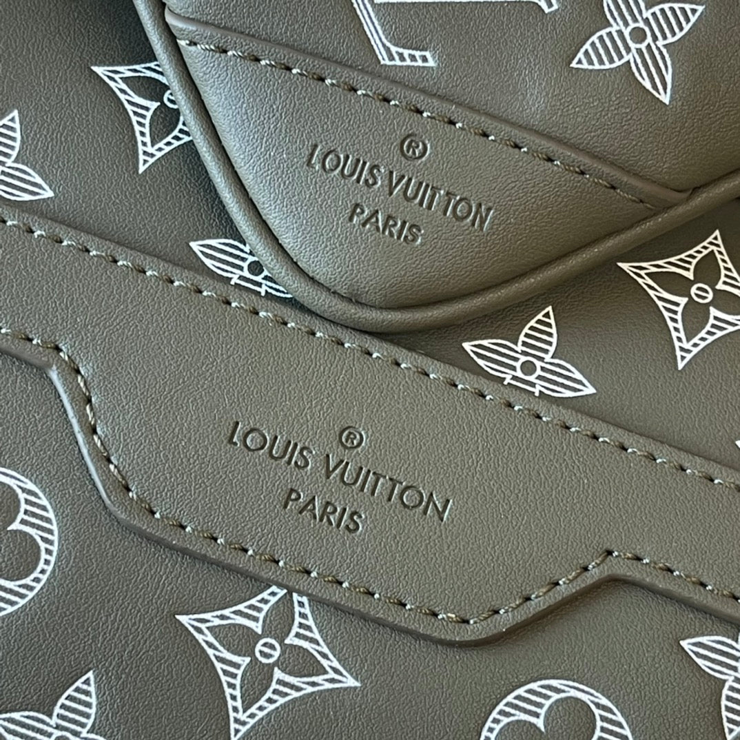 155NE77B Popular   leather bag