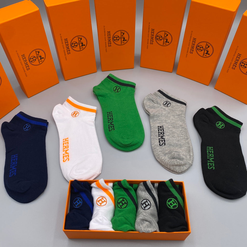 235QH52S Popular socks(5 pairs )