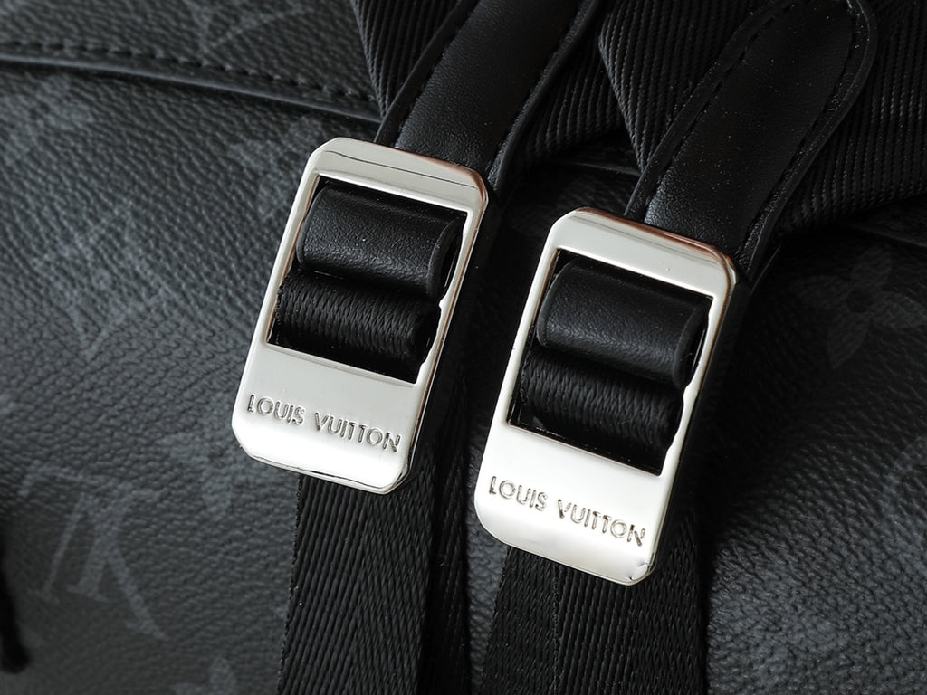 B1X66E3 Popular leather bag