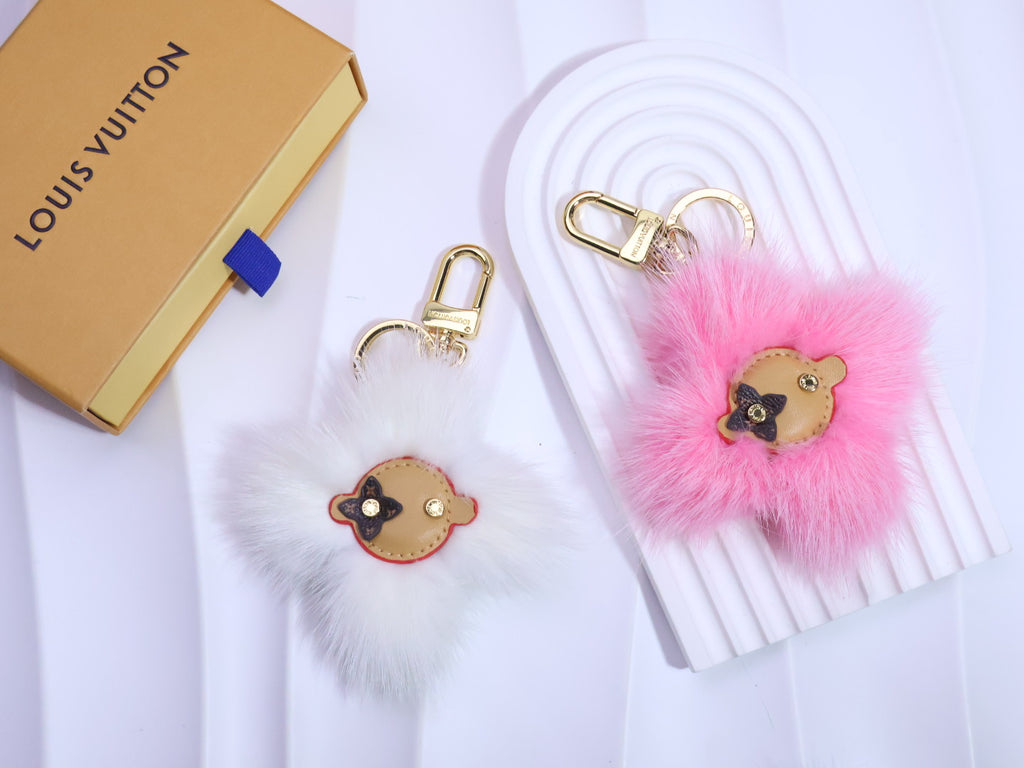 35QE26A Popular bag 's charms accessories
