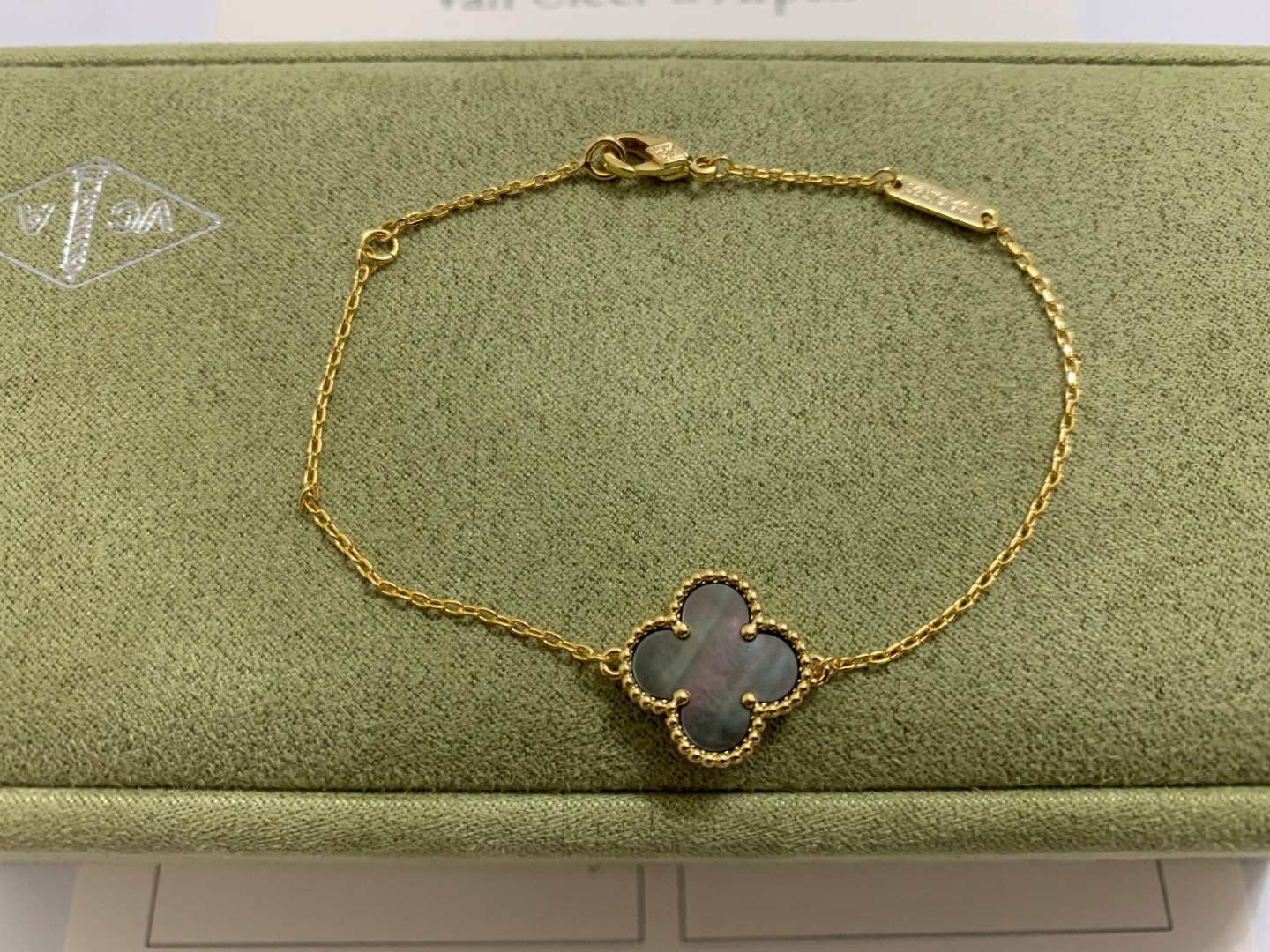 5XVA187K  Popular  1 flower bracelet