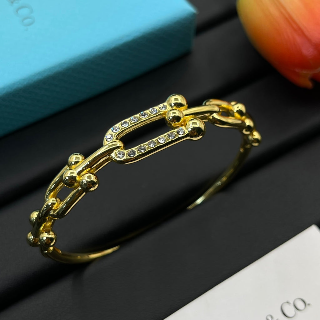 136NT87K Popular Bracelets