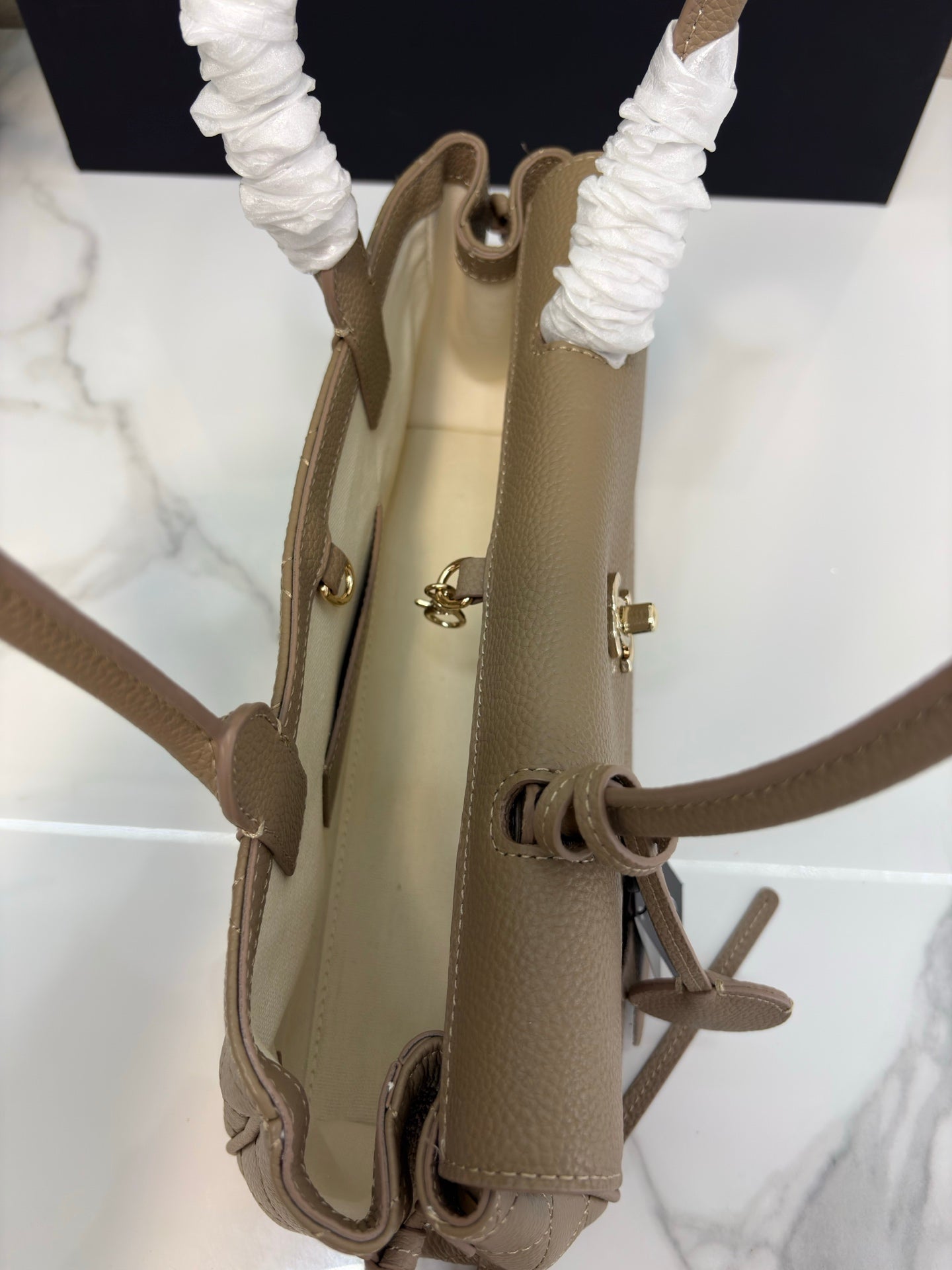 136PC79B Popular leather bag