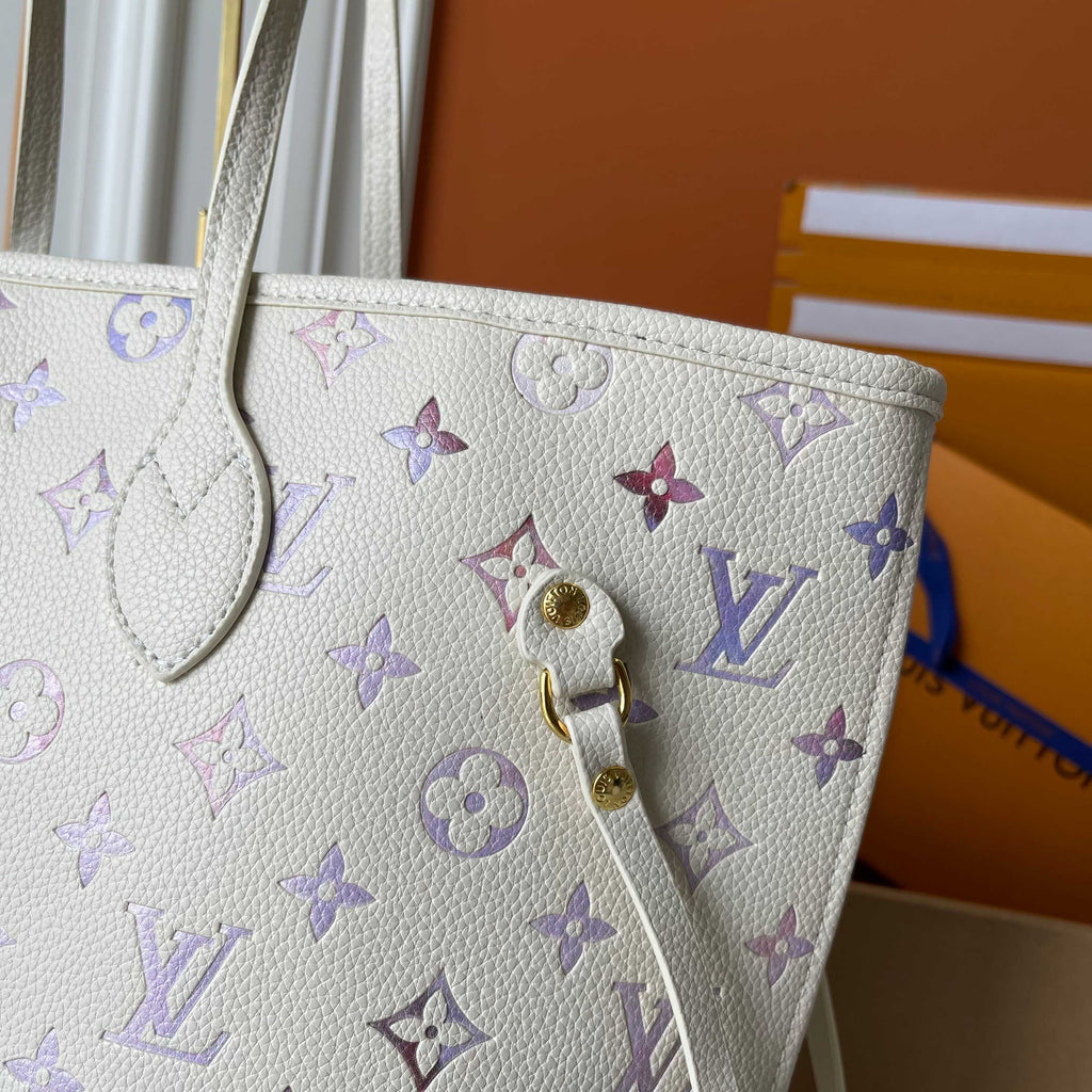 146PE93B Popular leather bag