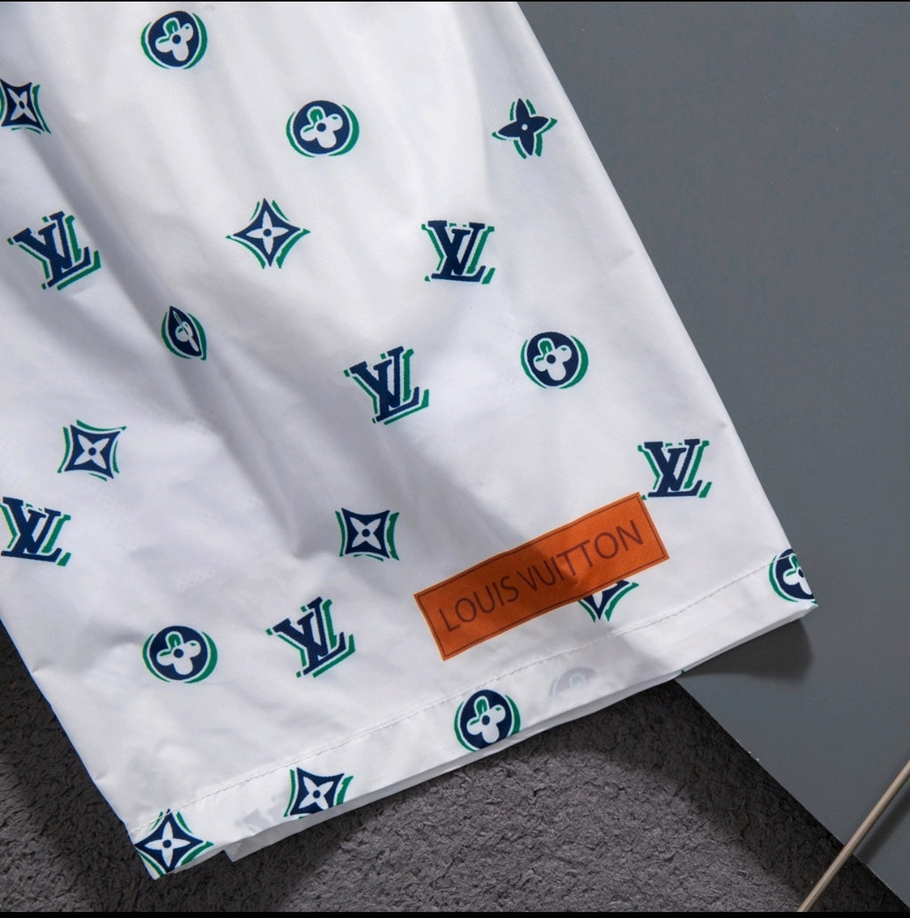 136NE21U Popular shorts
