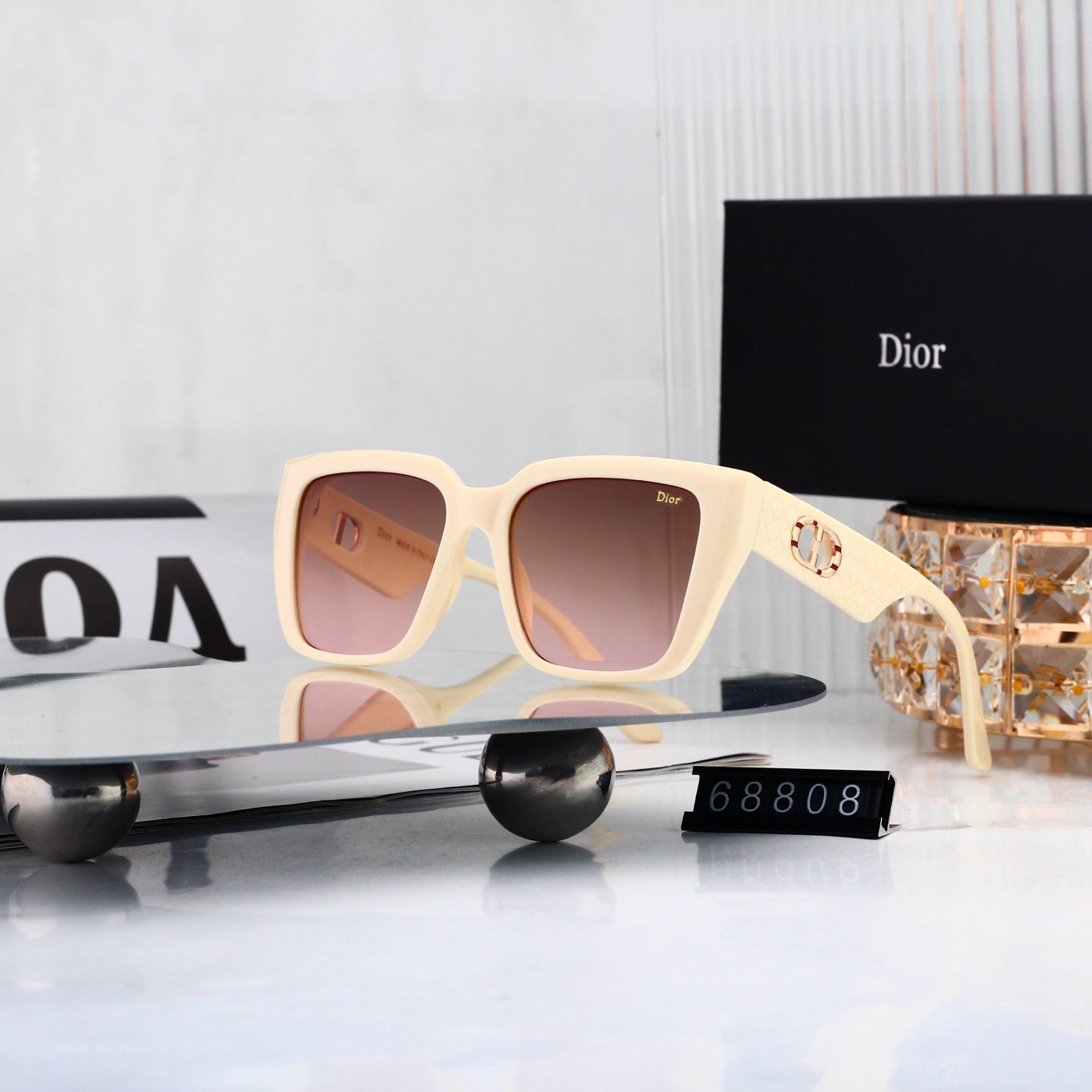 156PD55T Popular Sunglasses