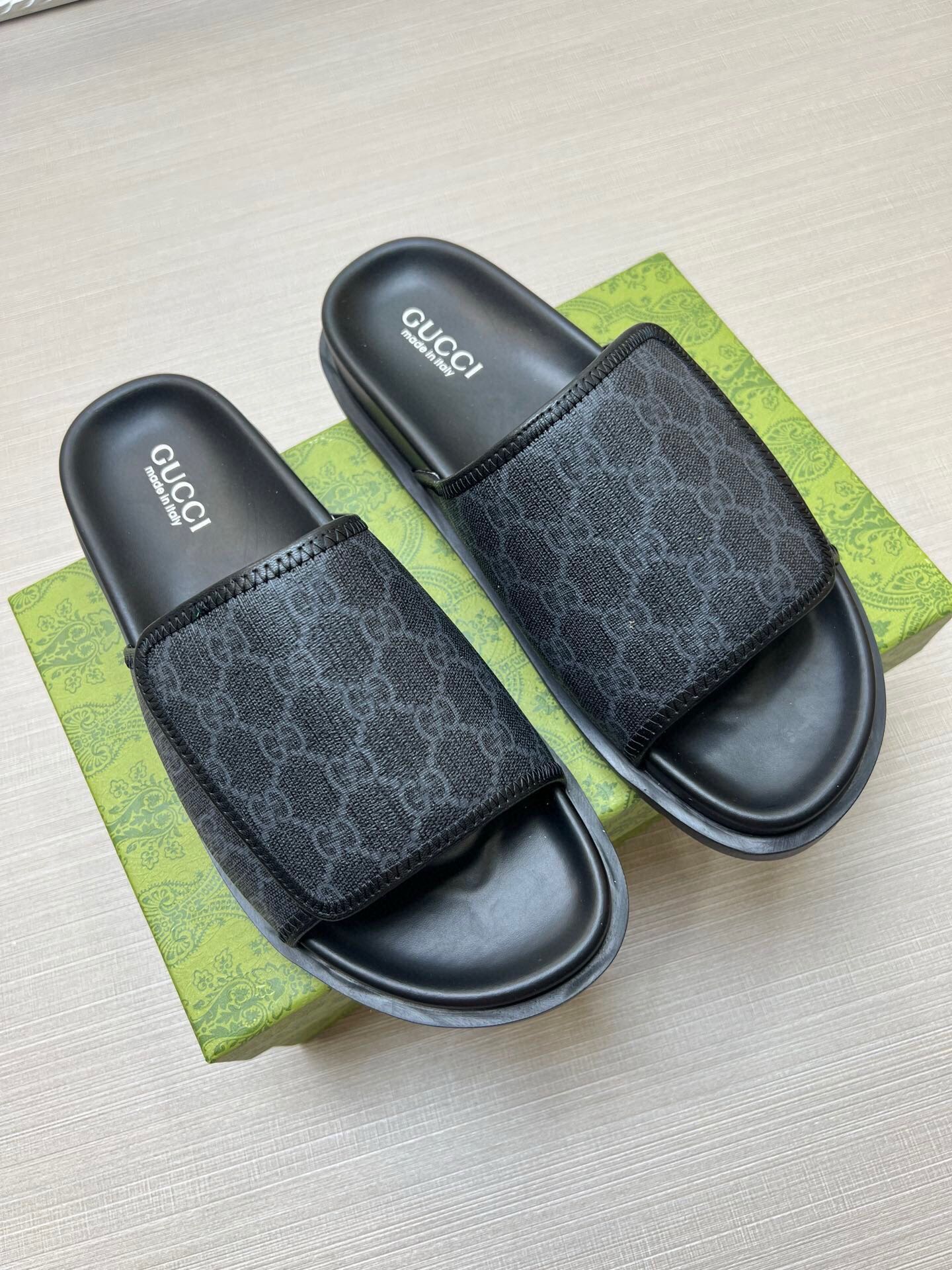5LB231Z Popular Slippers