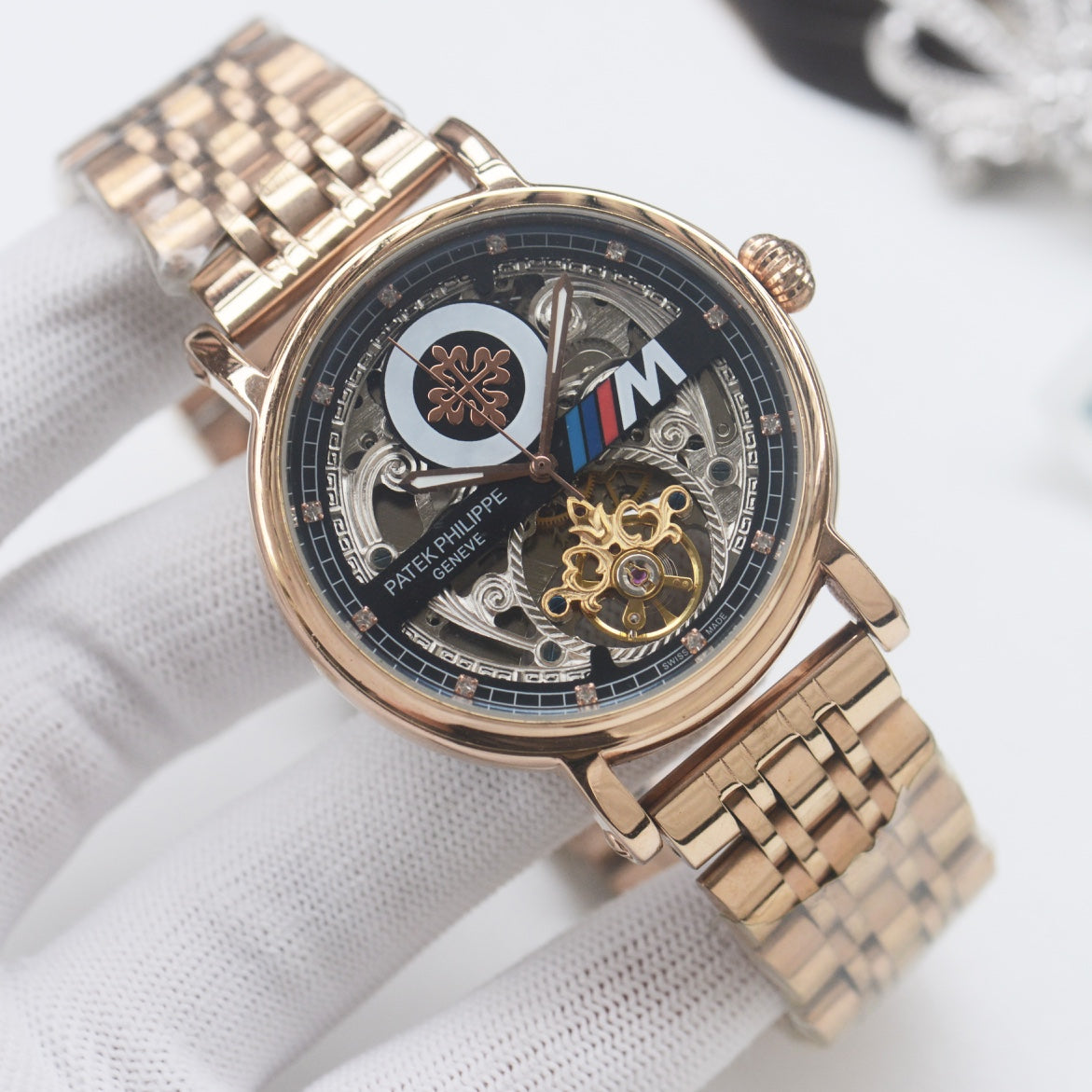 136NA14L  Popular Watches