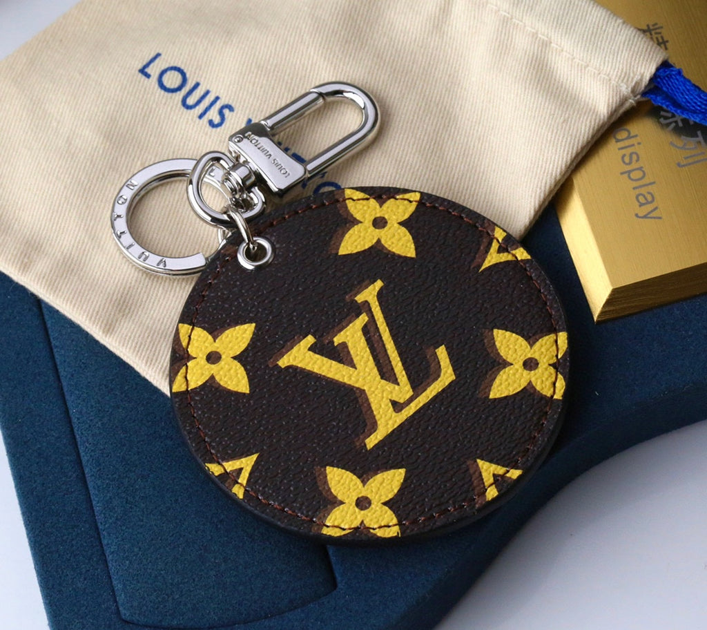 35ZE90A Popular bag 's charms accessories