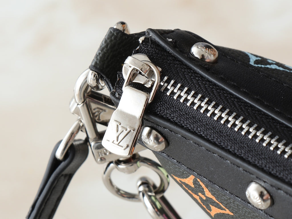 15XE12B Popular leather bag