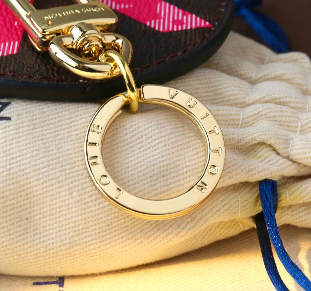 35QE23A Popular bag 's charms accessories