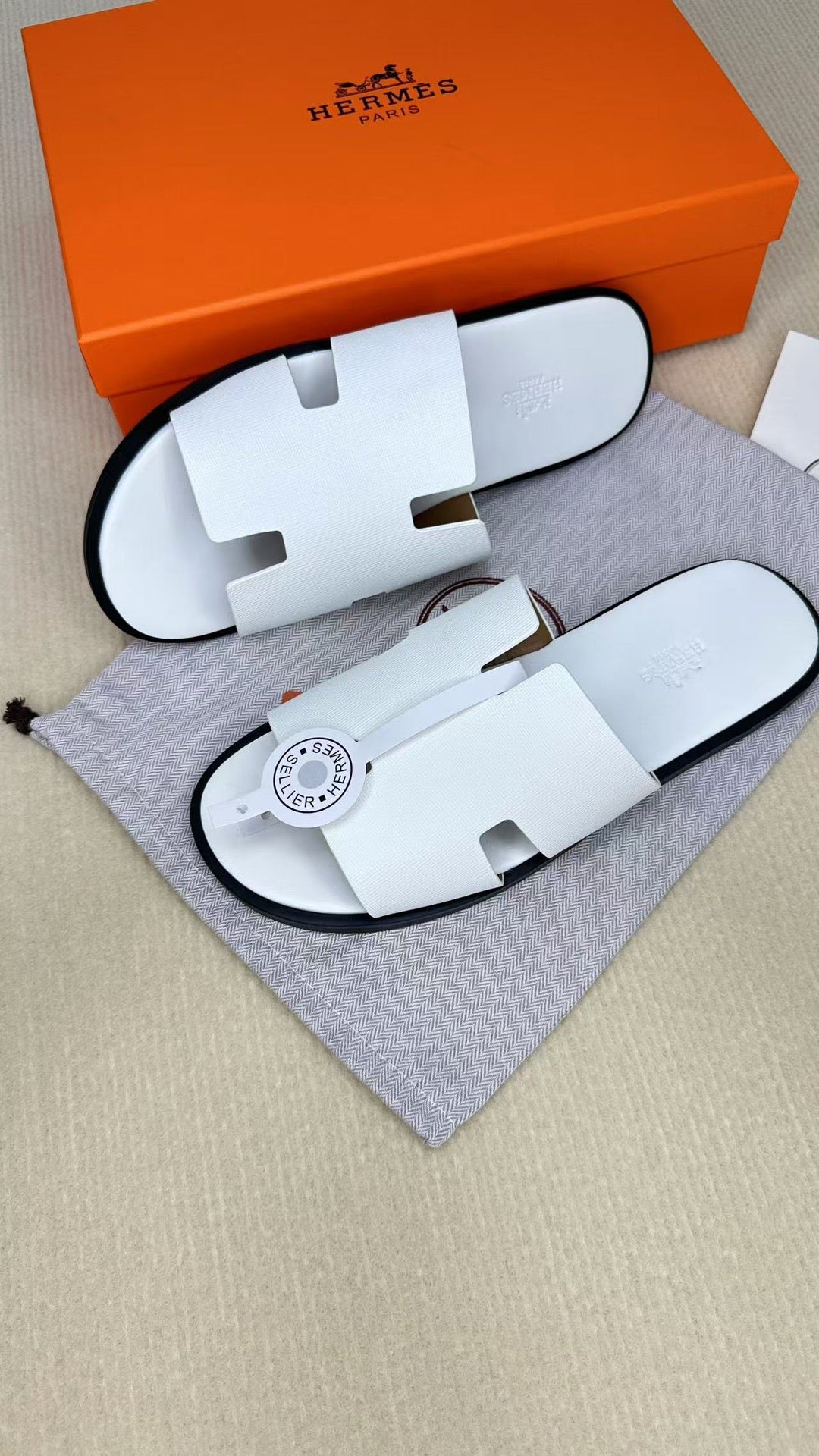 Z2X66H14 Popular high-quality leather Shoes