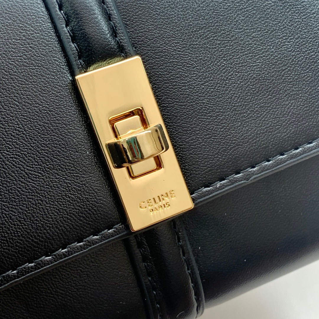 1XCL374B Popular  leather bag (with box)