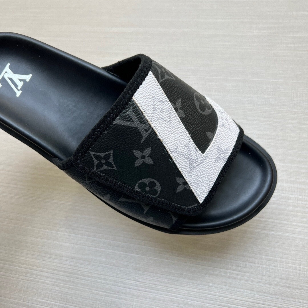 5WE251Z Popular Slippers