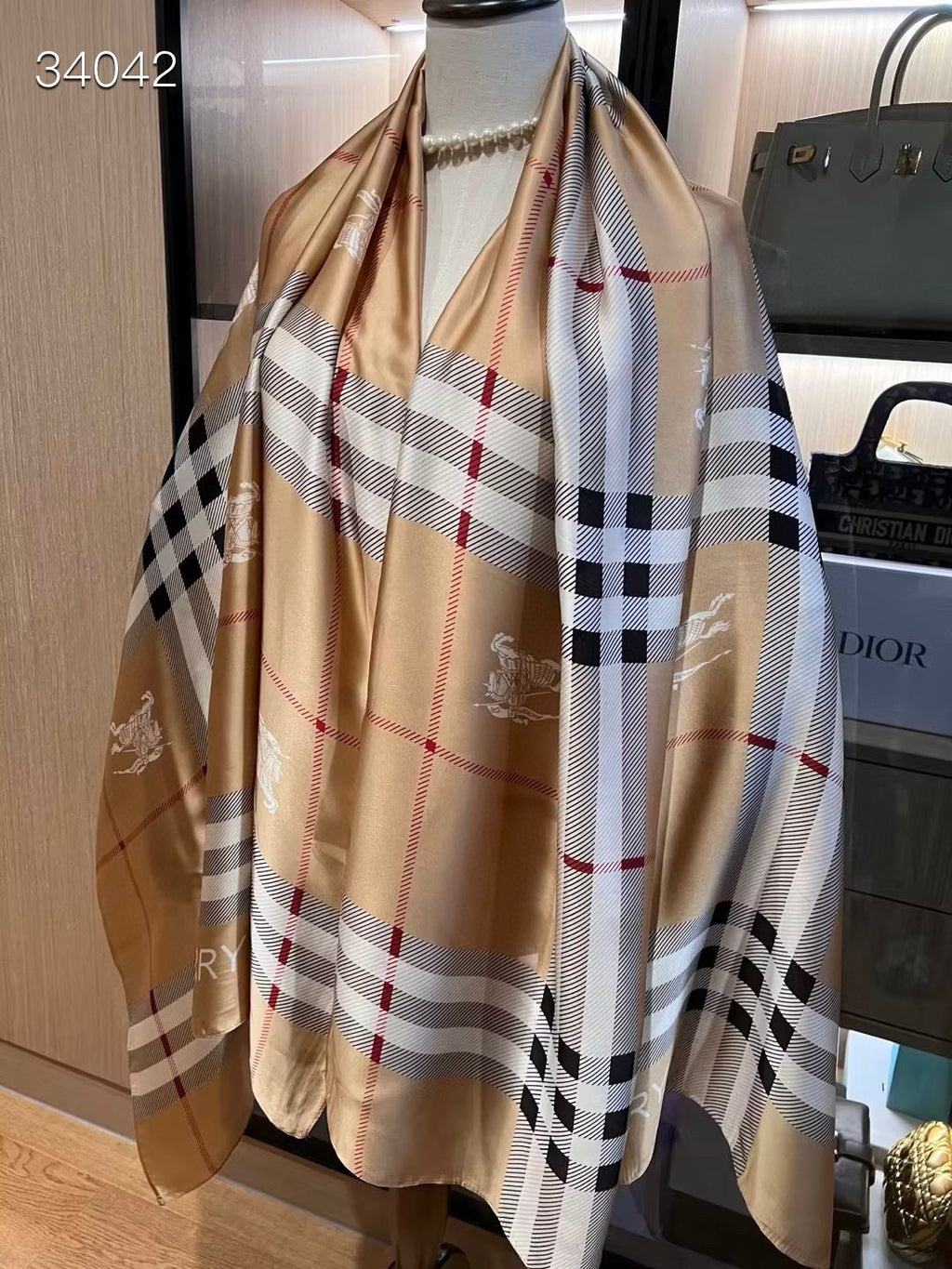 155NR67W Popular Silk Scarve
