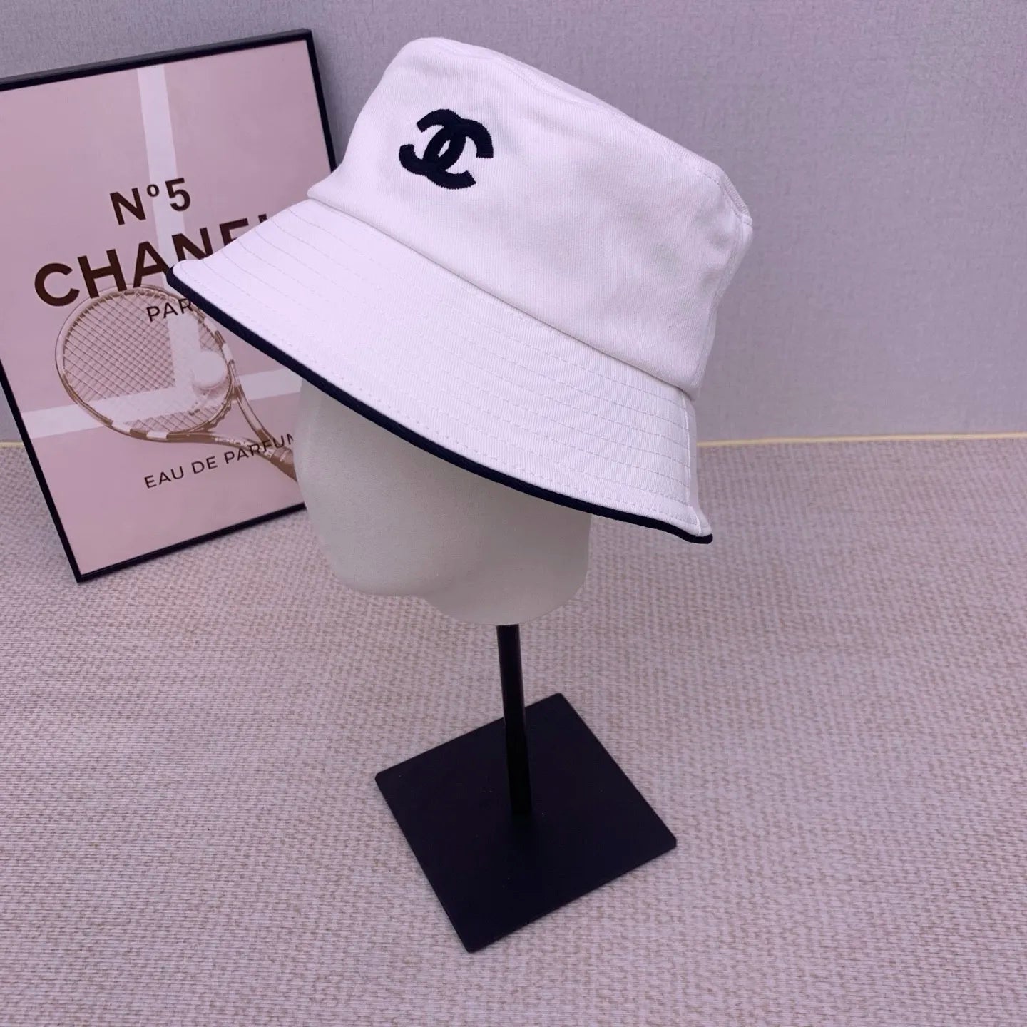 145QC41M Popular hats