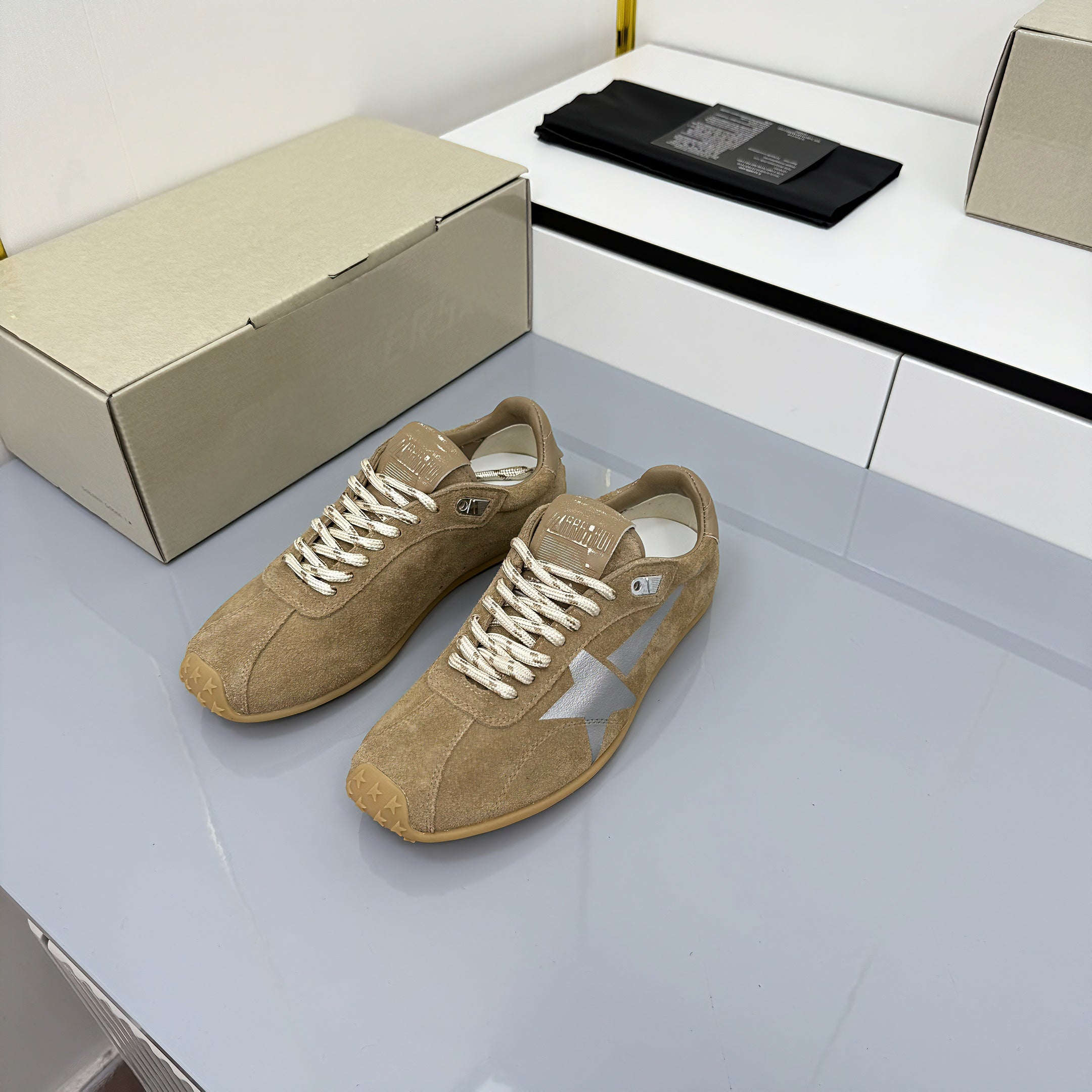 2105QGE387Z Popular high-quality Shoes