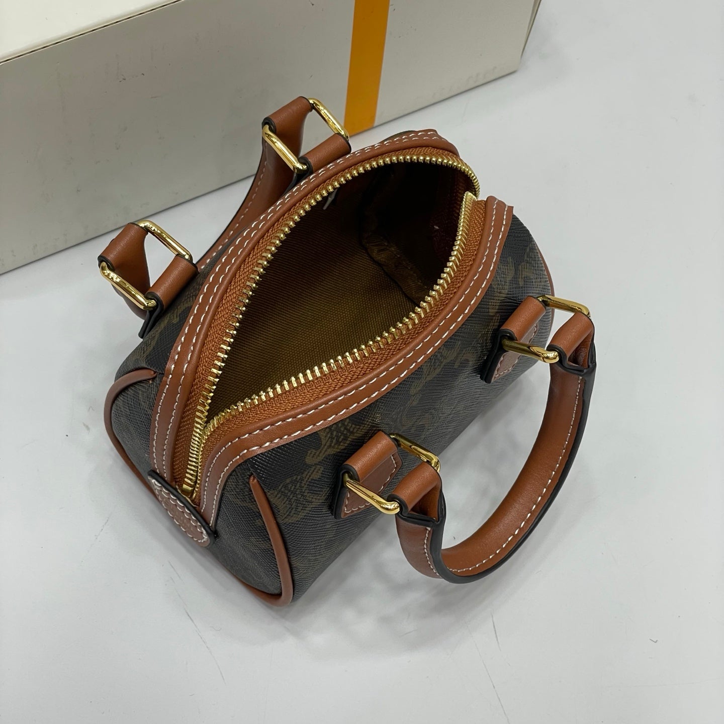 155NN27B Popular    leather bag