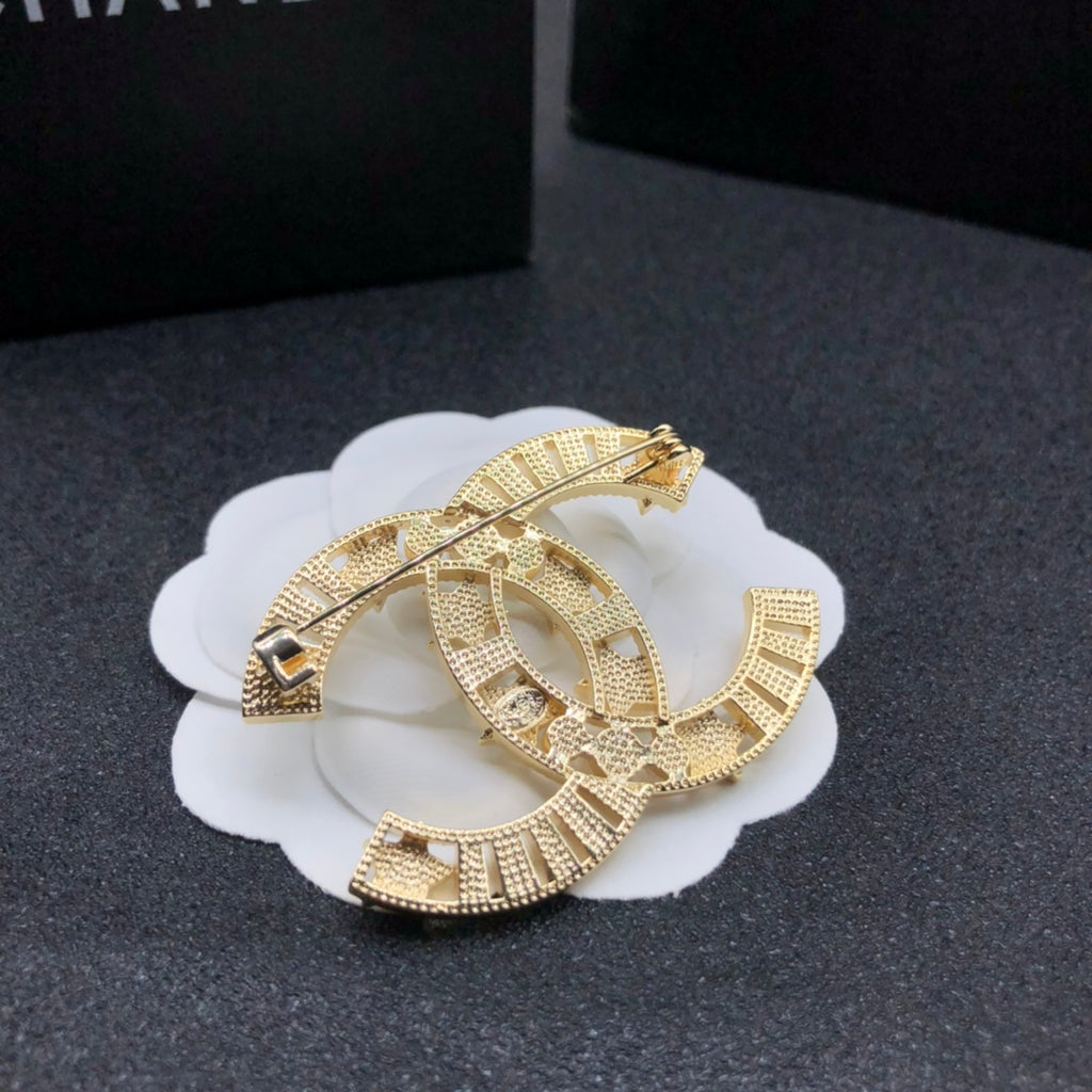 14C872X   Popular Brooch