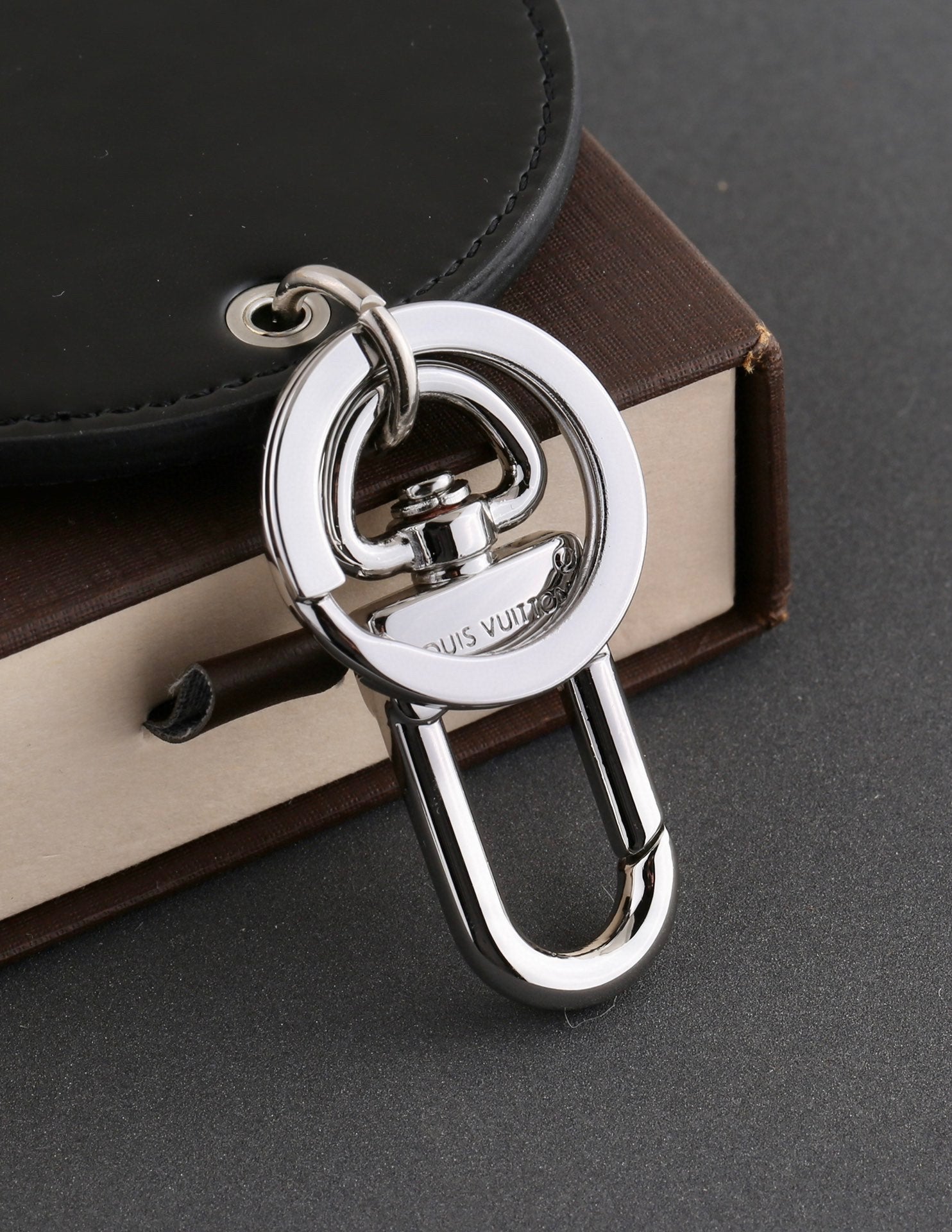 35ZE90A Popular bag 's charms accessories