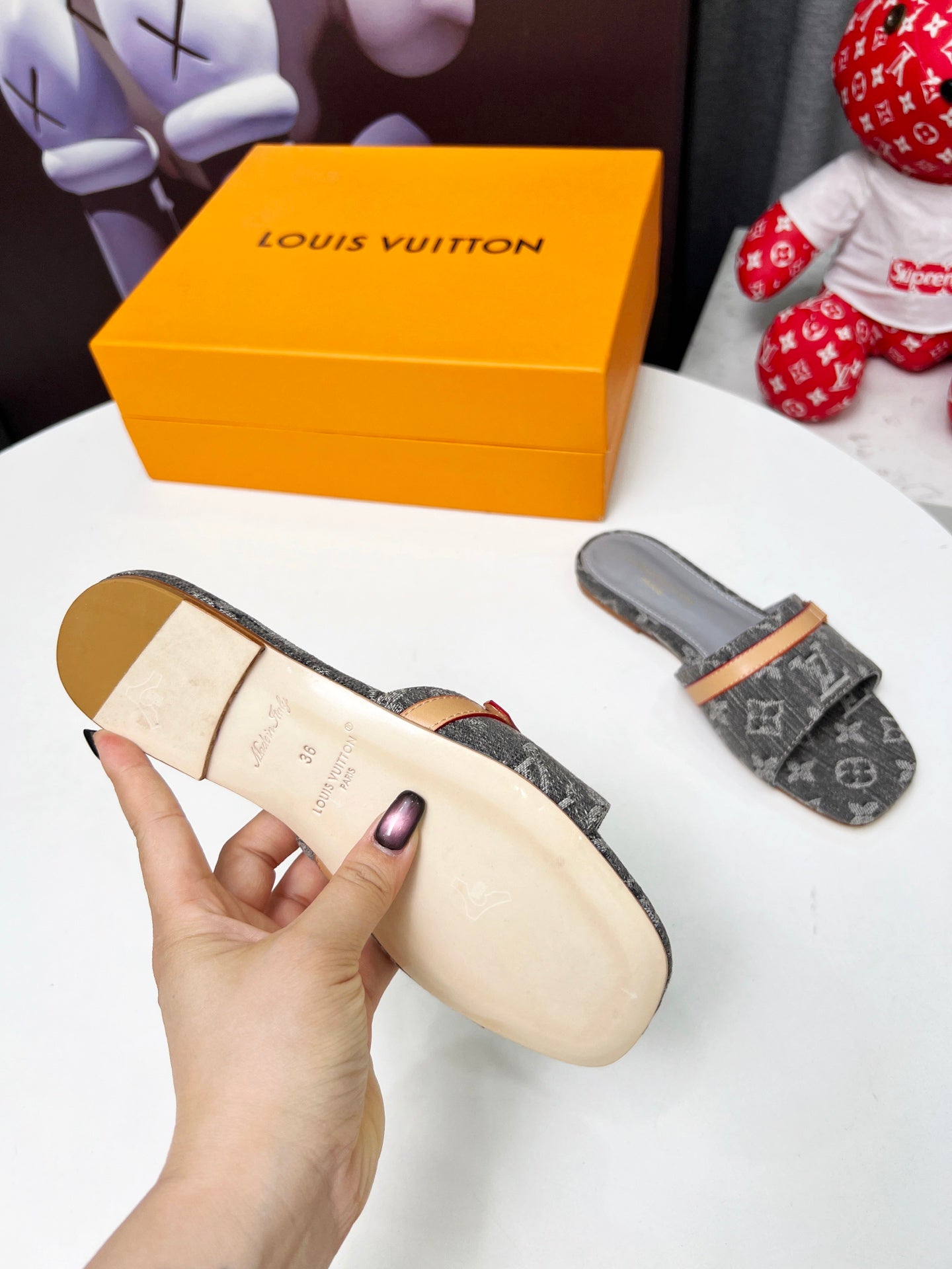 245RE23Z Popular high-quality shoes