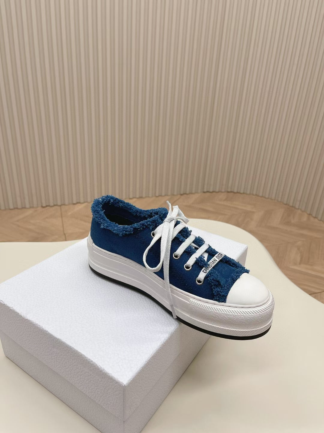 2105QD428Z Popular high-quality Shoes