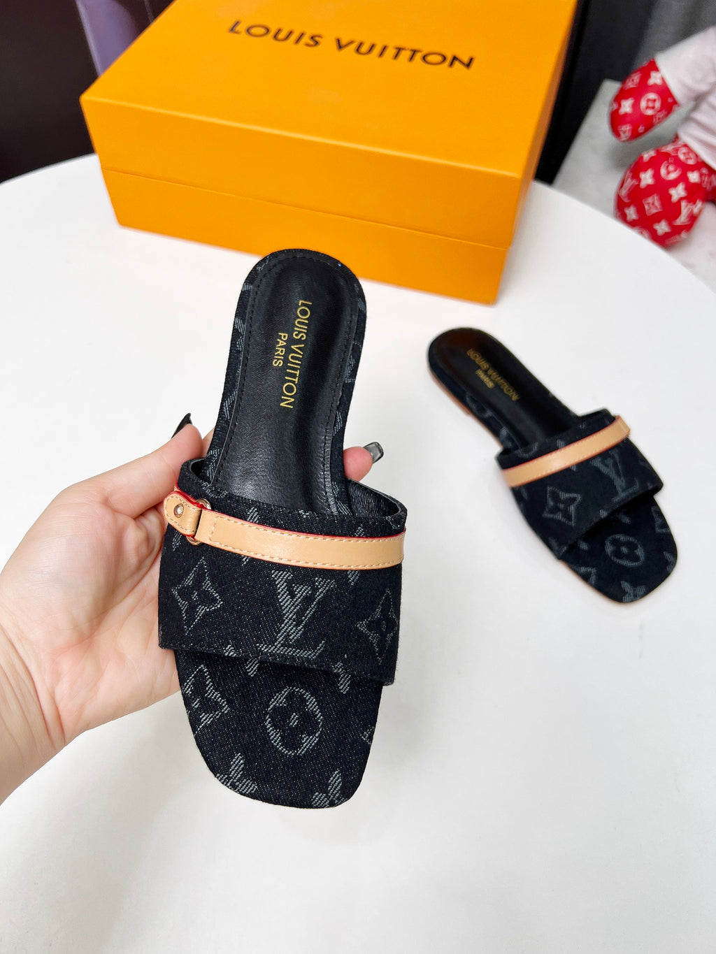 245RE23Z Popular high-quality shoes