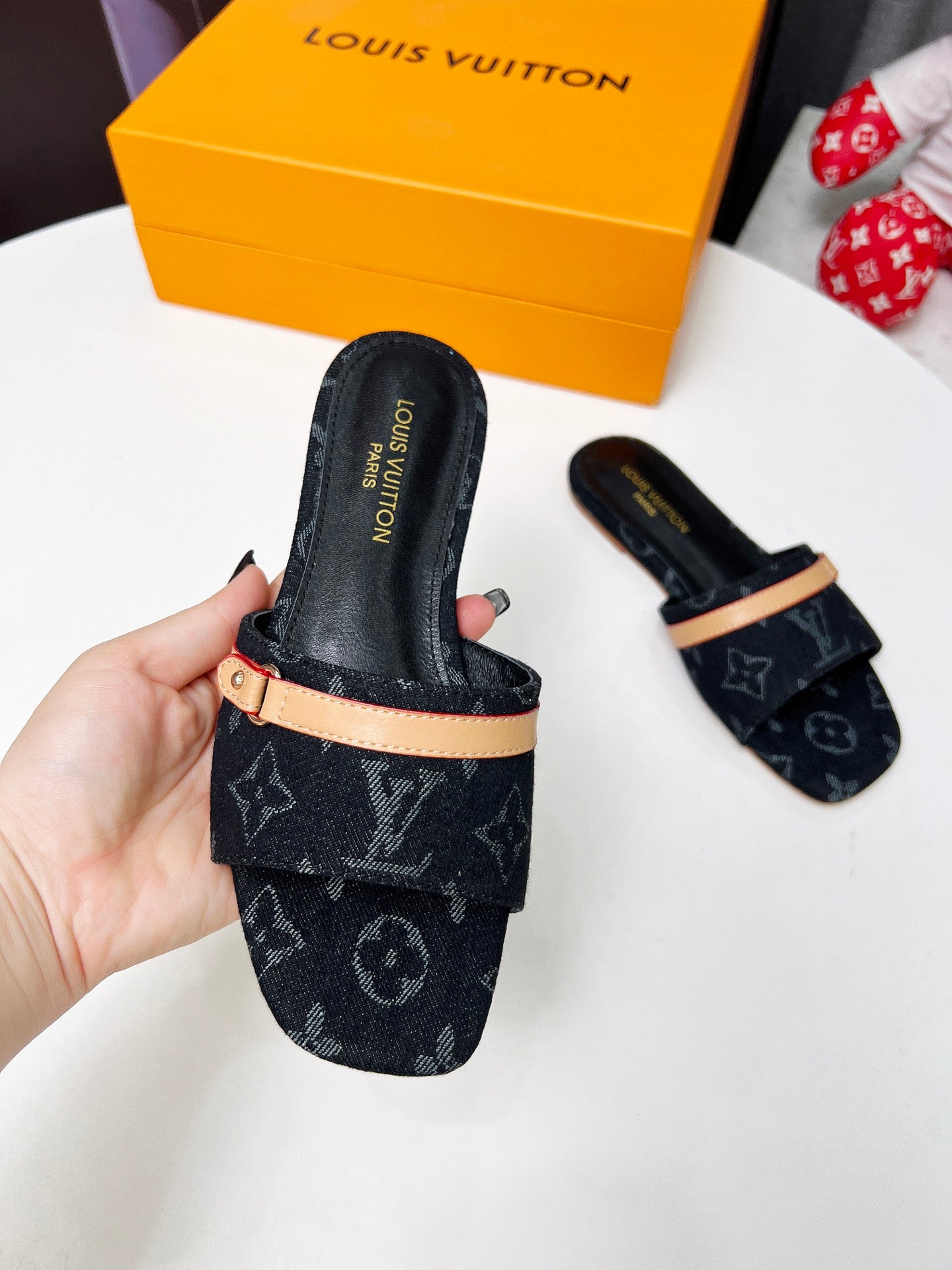 245RE23Z Popular high-quality shoes