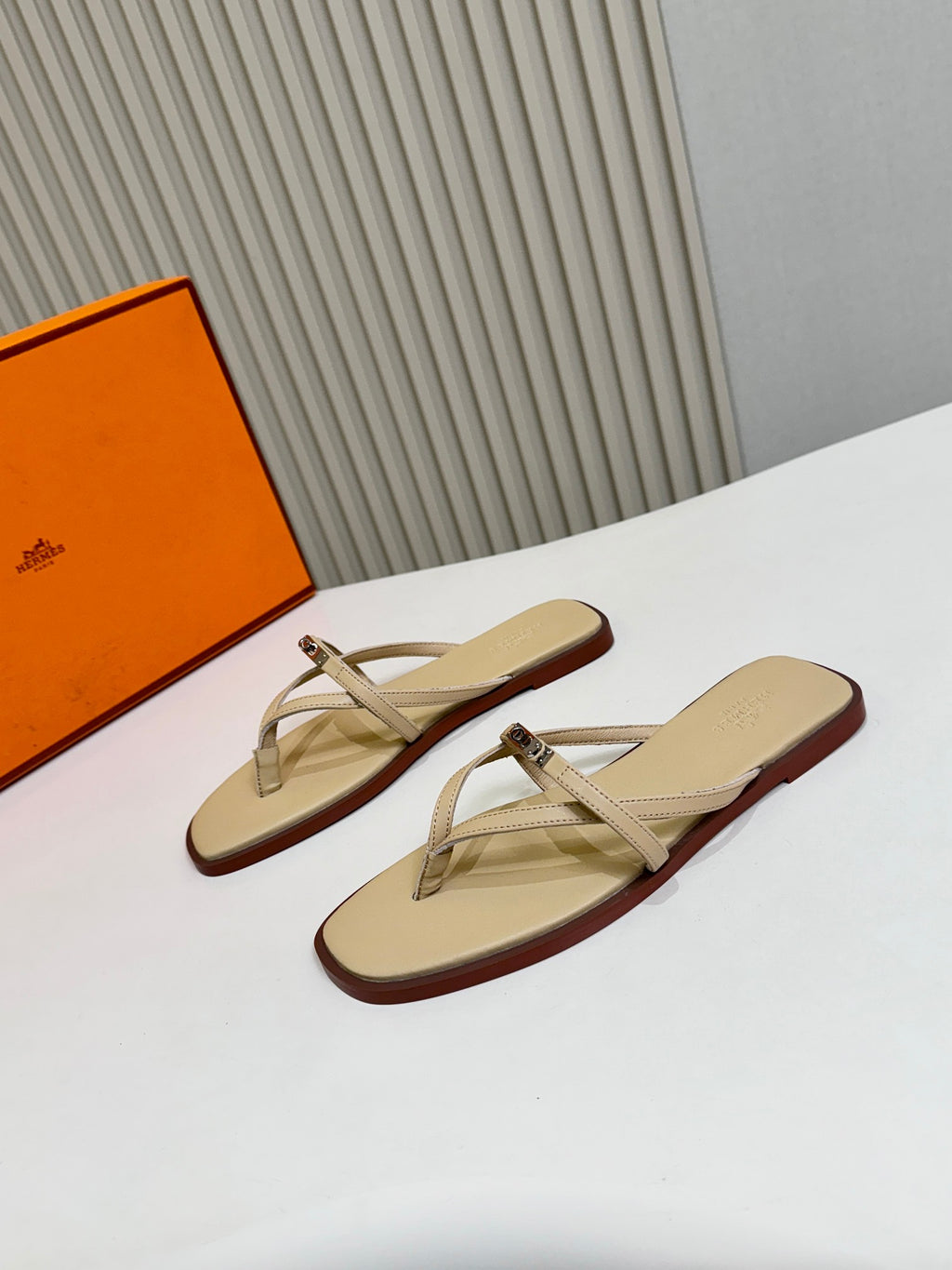 Z2X66H6 Popular high-quality leather Shoes